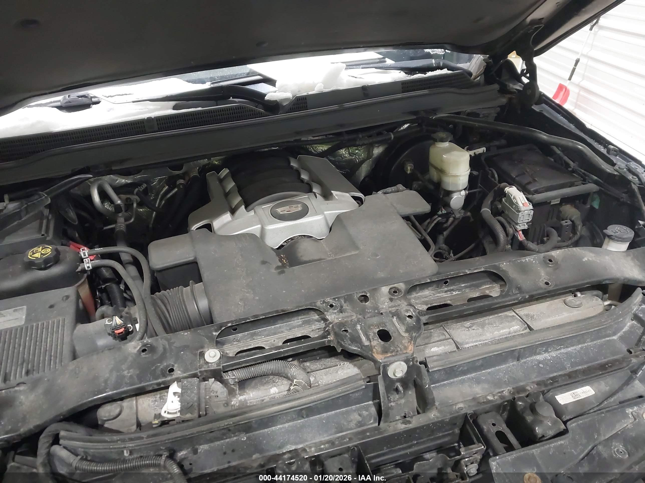 CADILLAC ESCALADE image 10