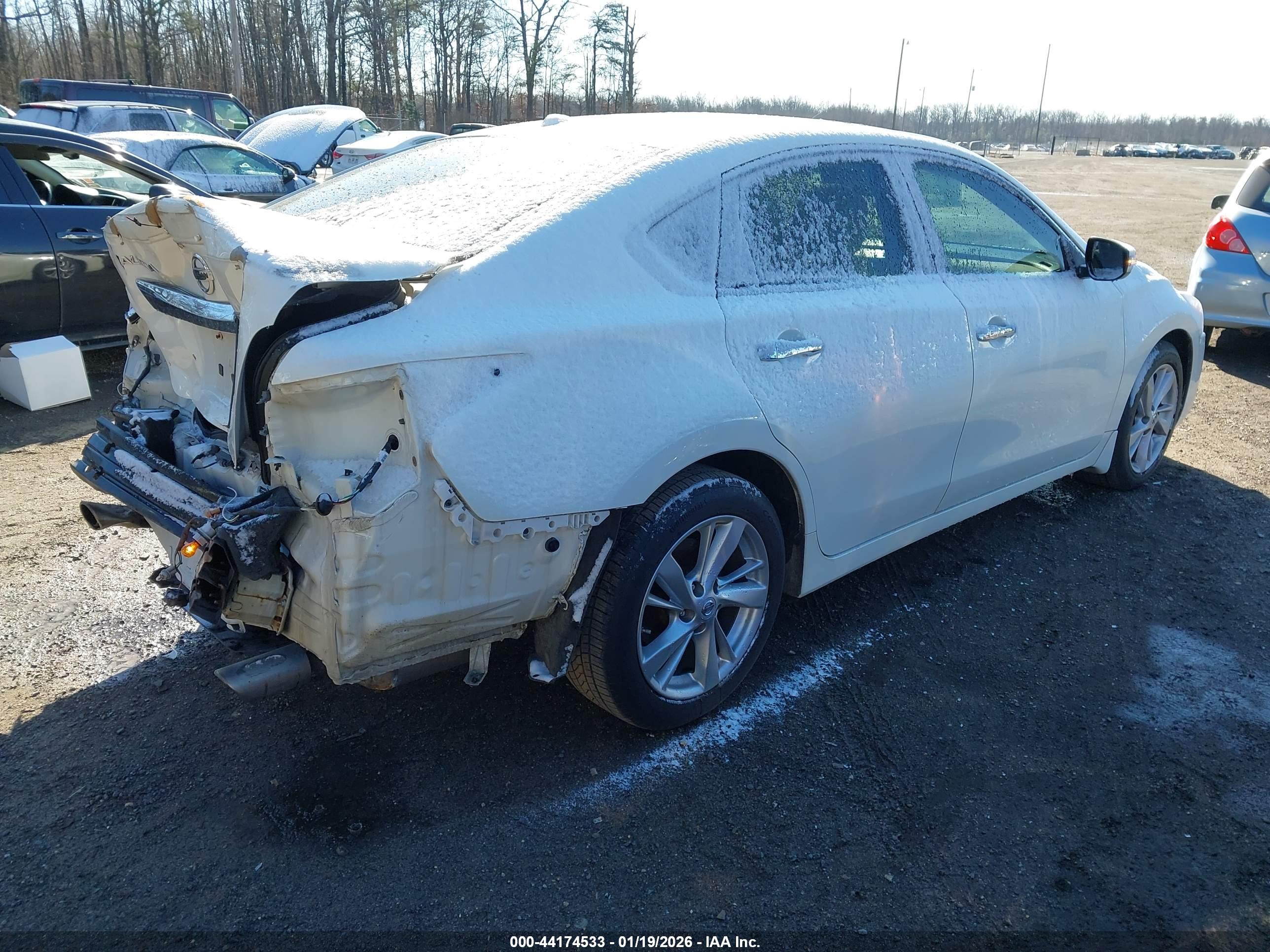 NISSAN ALTIMA image 4