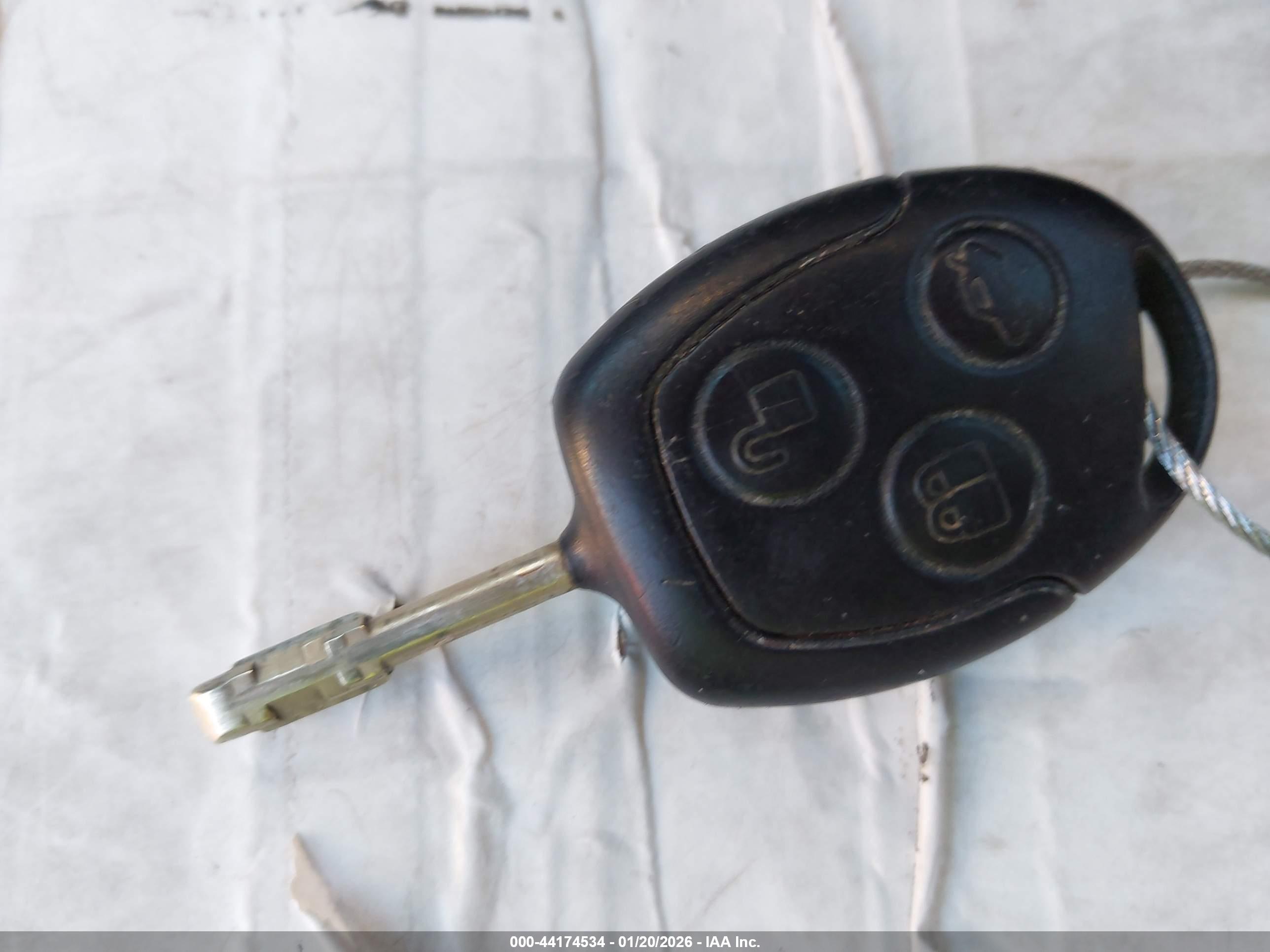 FORD TRANSIT image 11