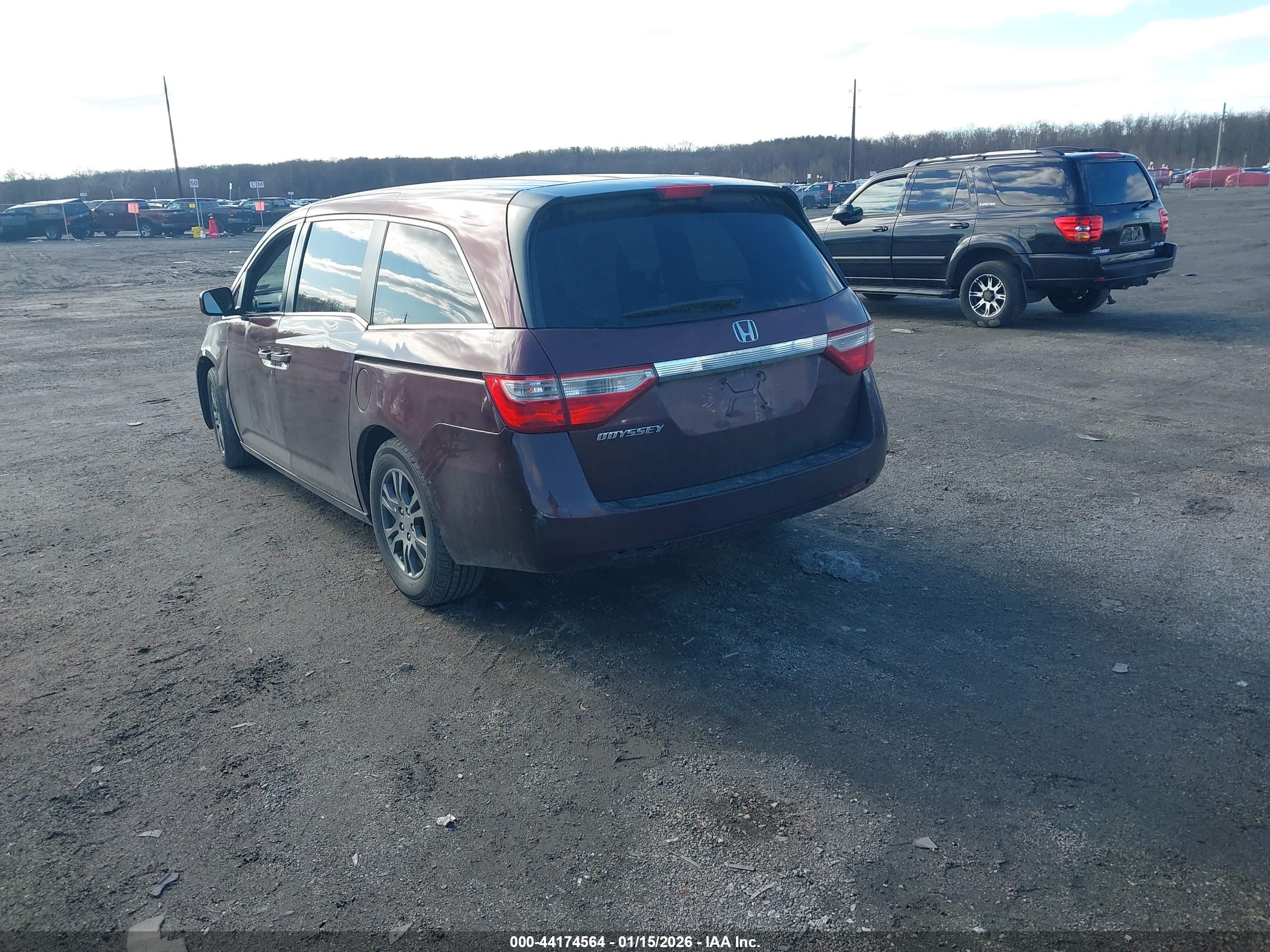 HONDA ODYSSEY image 3