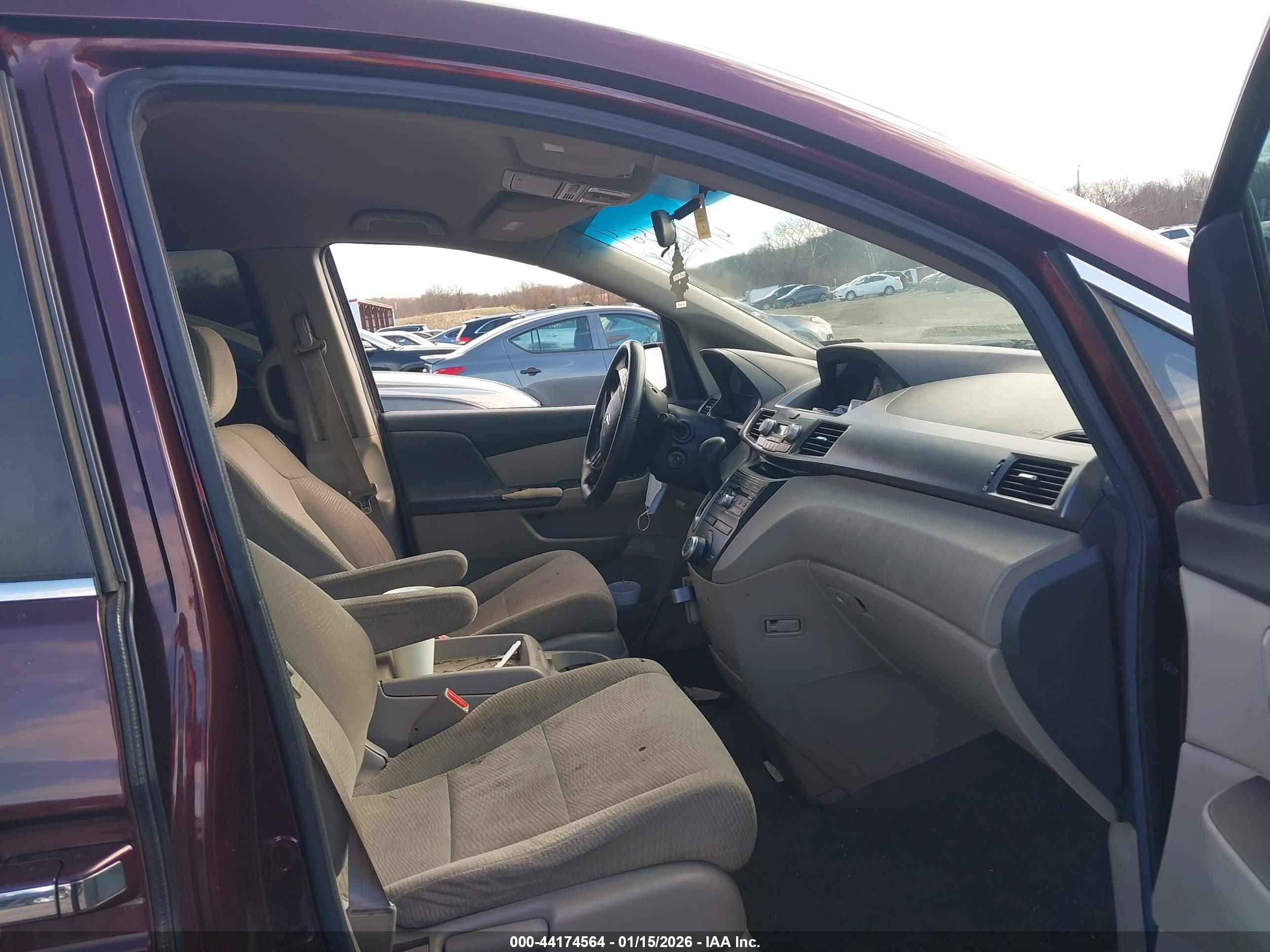 HONDA ODYSSEY image 5