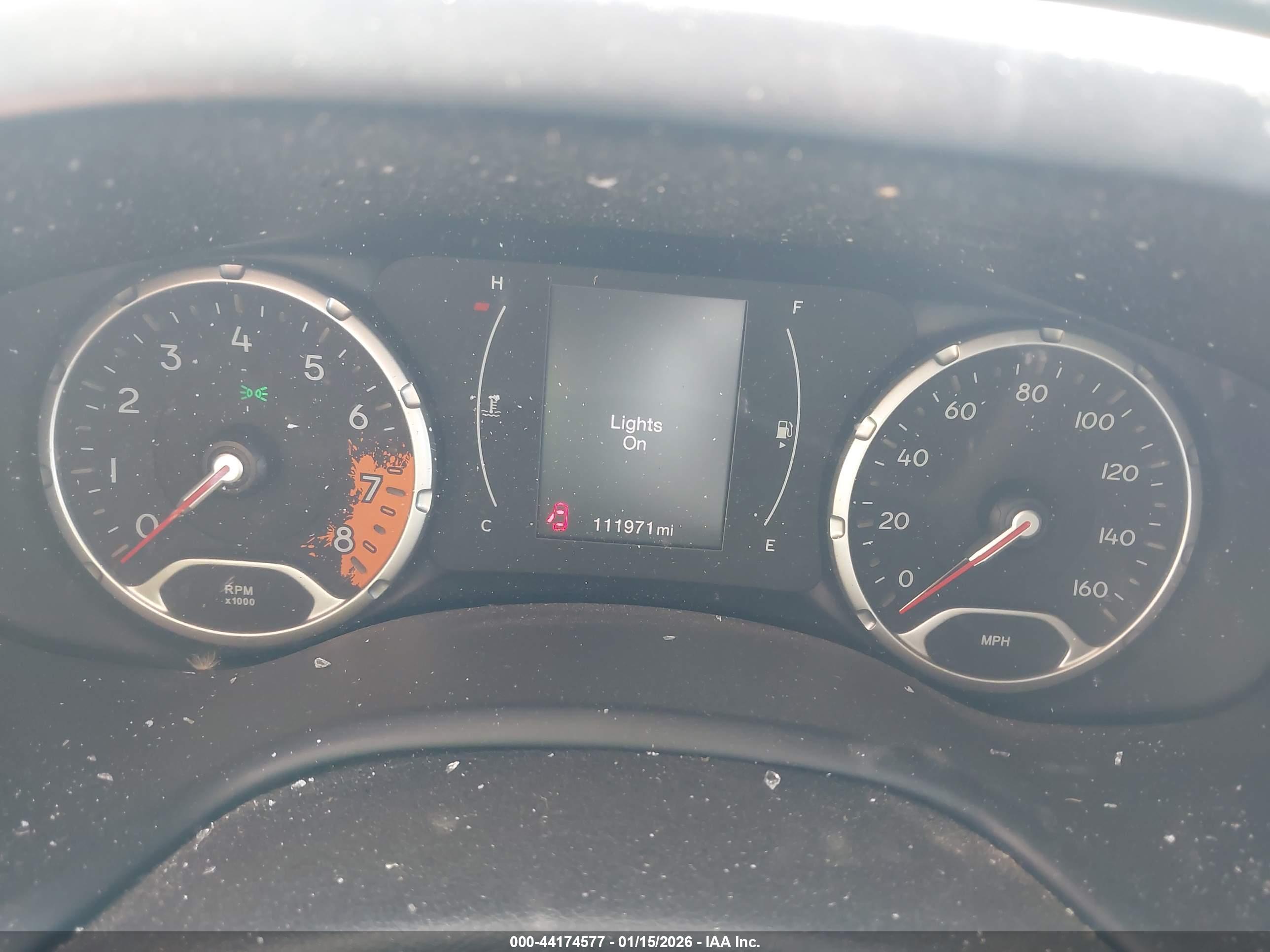JEEP RENEGADE image 7