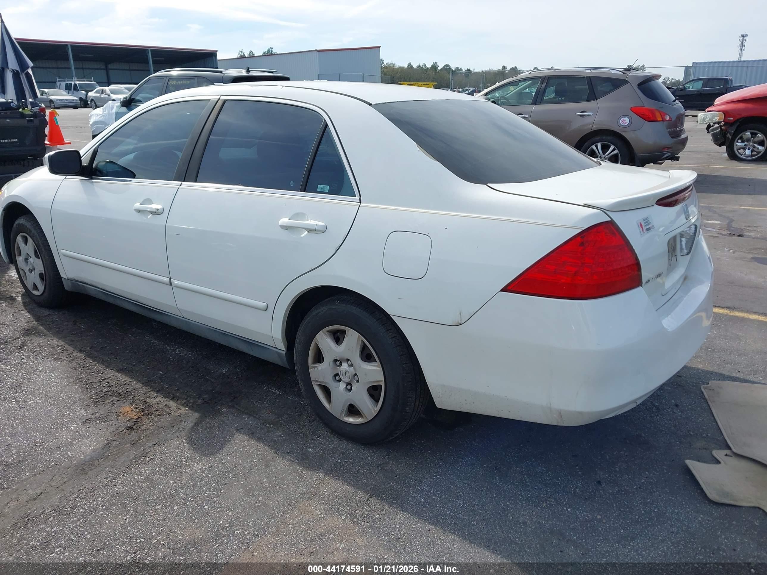 HONDA ACCORD image 3