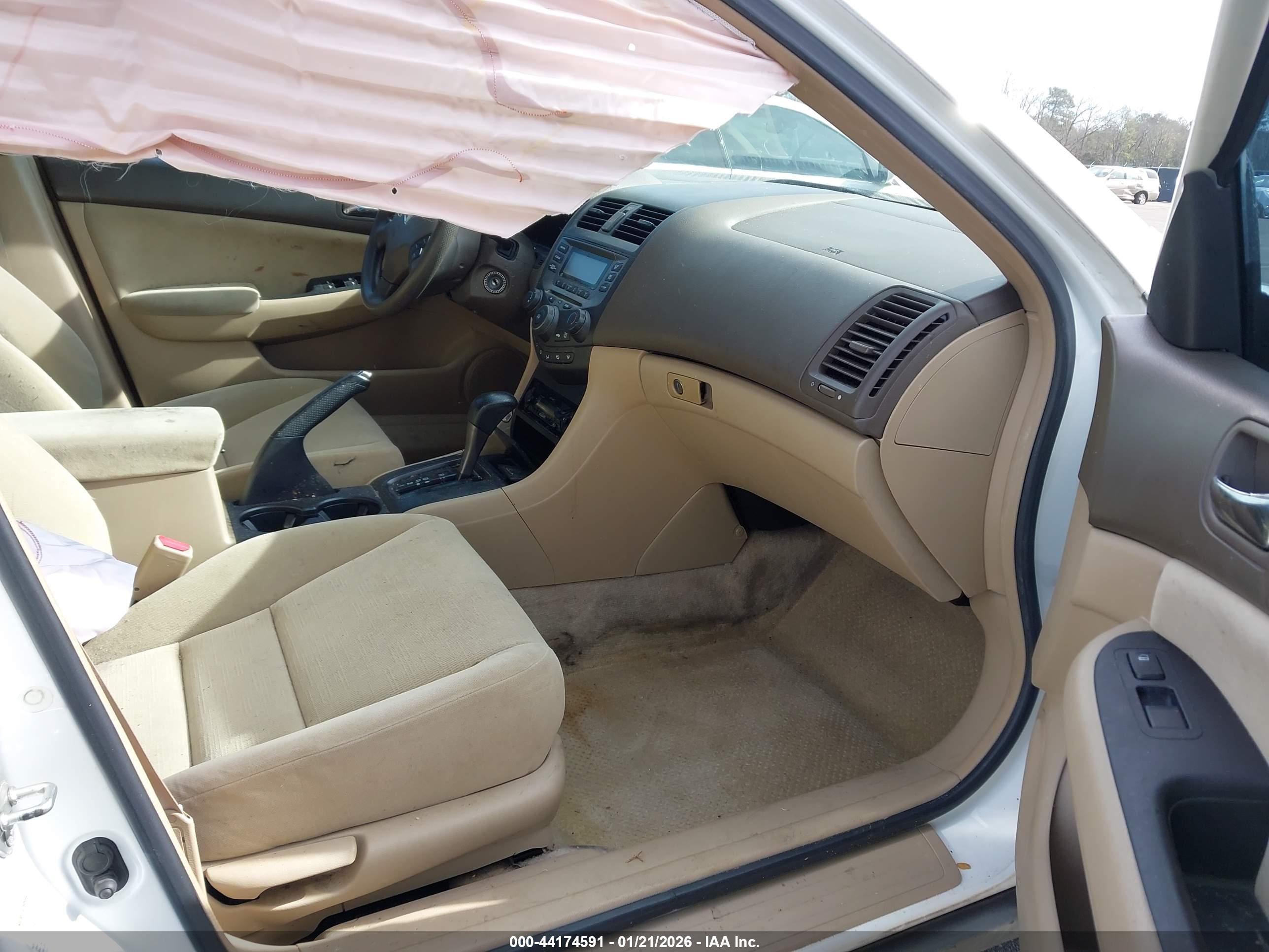 HONDA ACCORD image 5