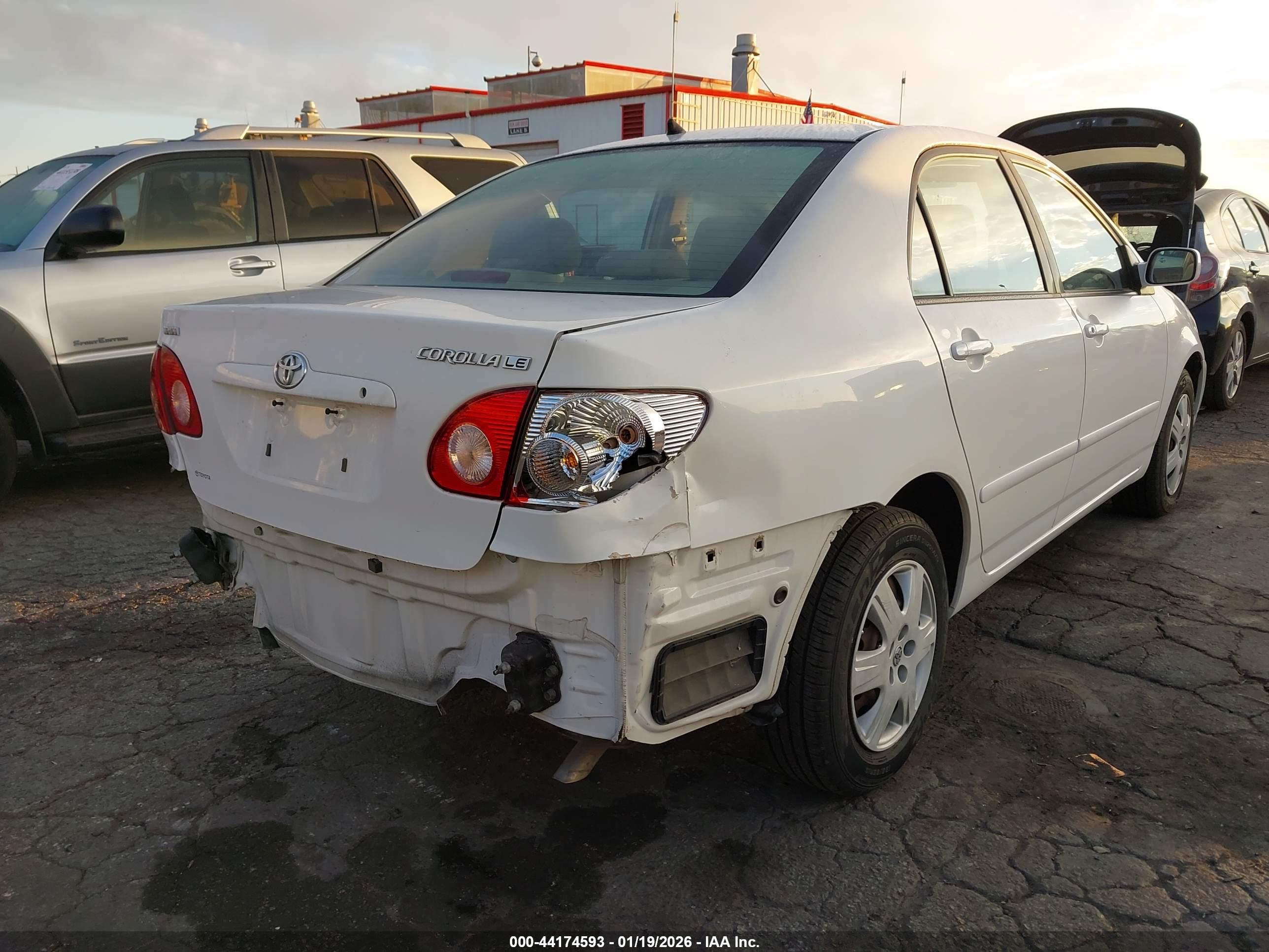 TOYOTA COROLLA image 4