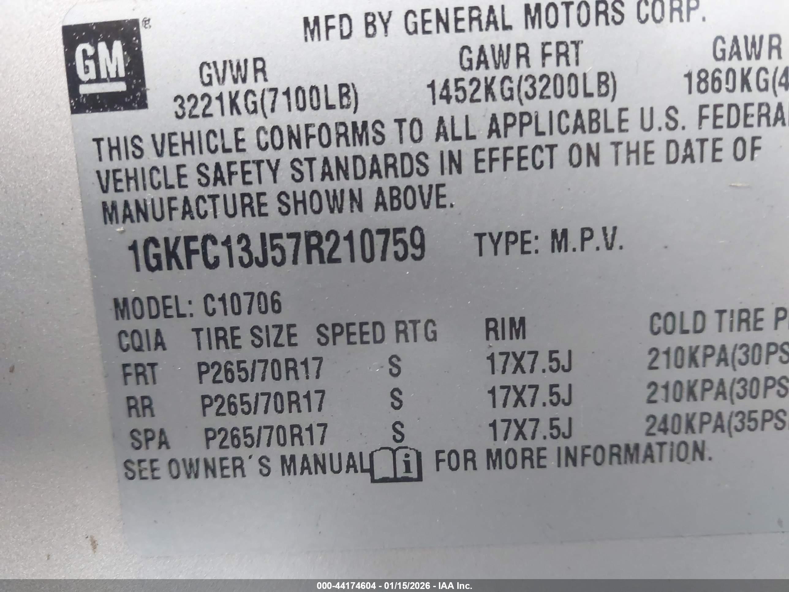 GMC YUKON image 9