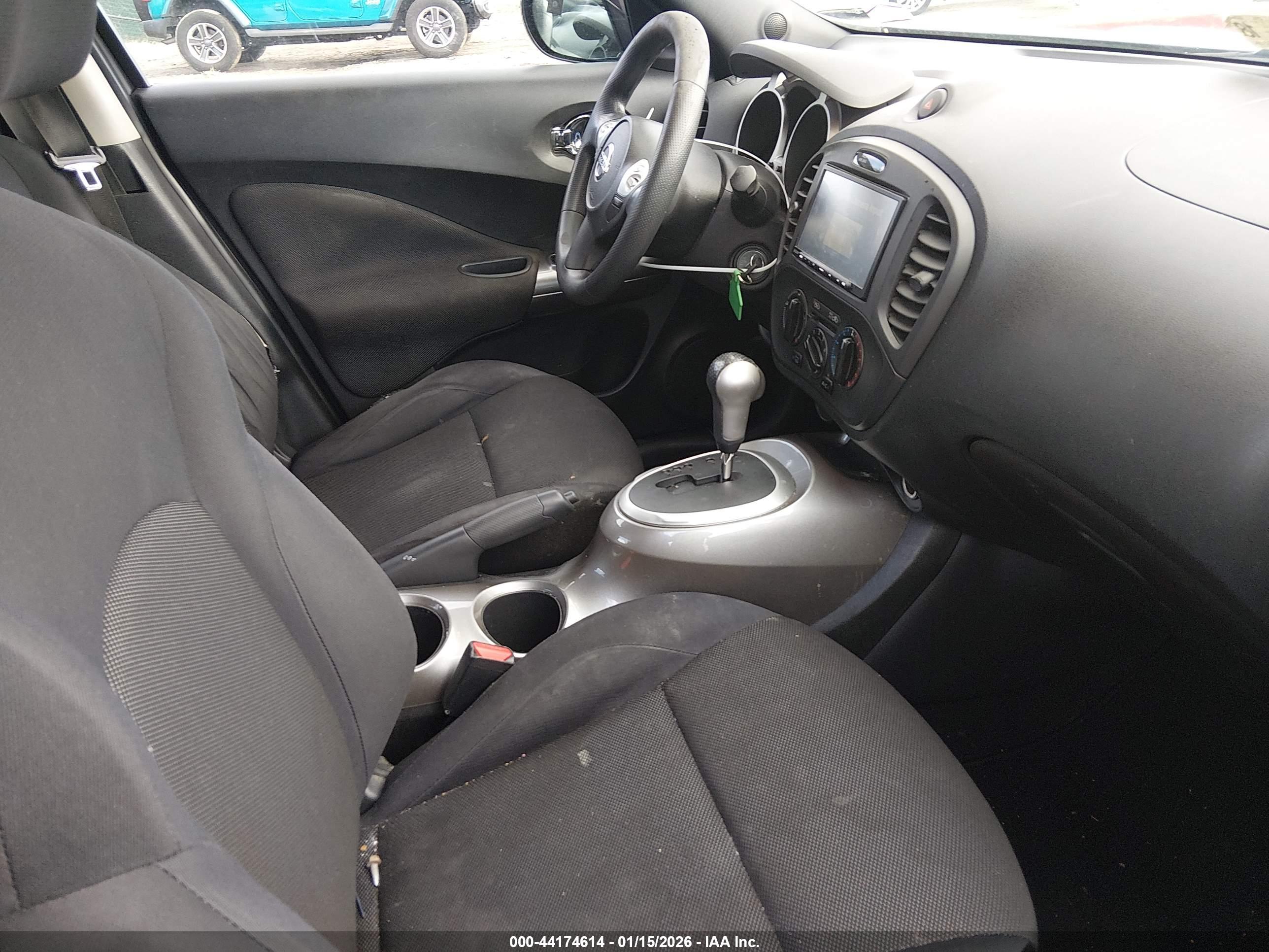 NISSAN JUKE image 5
