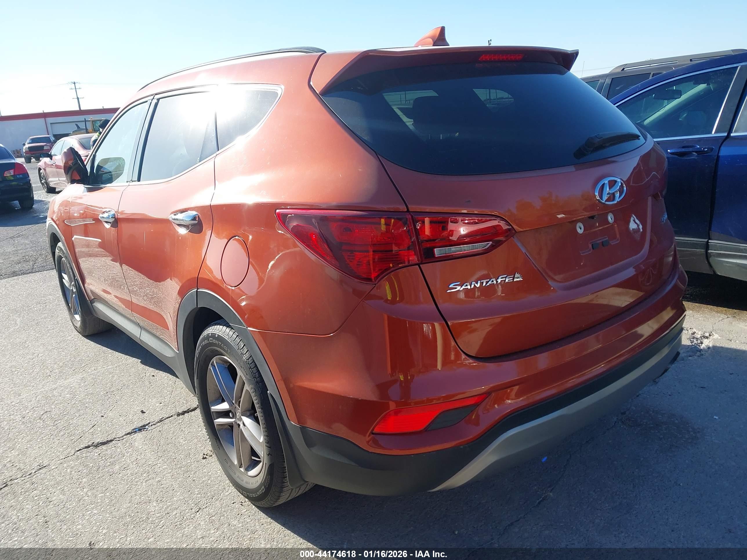 HYUNDAI SANTA image 3