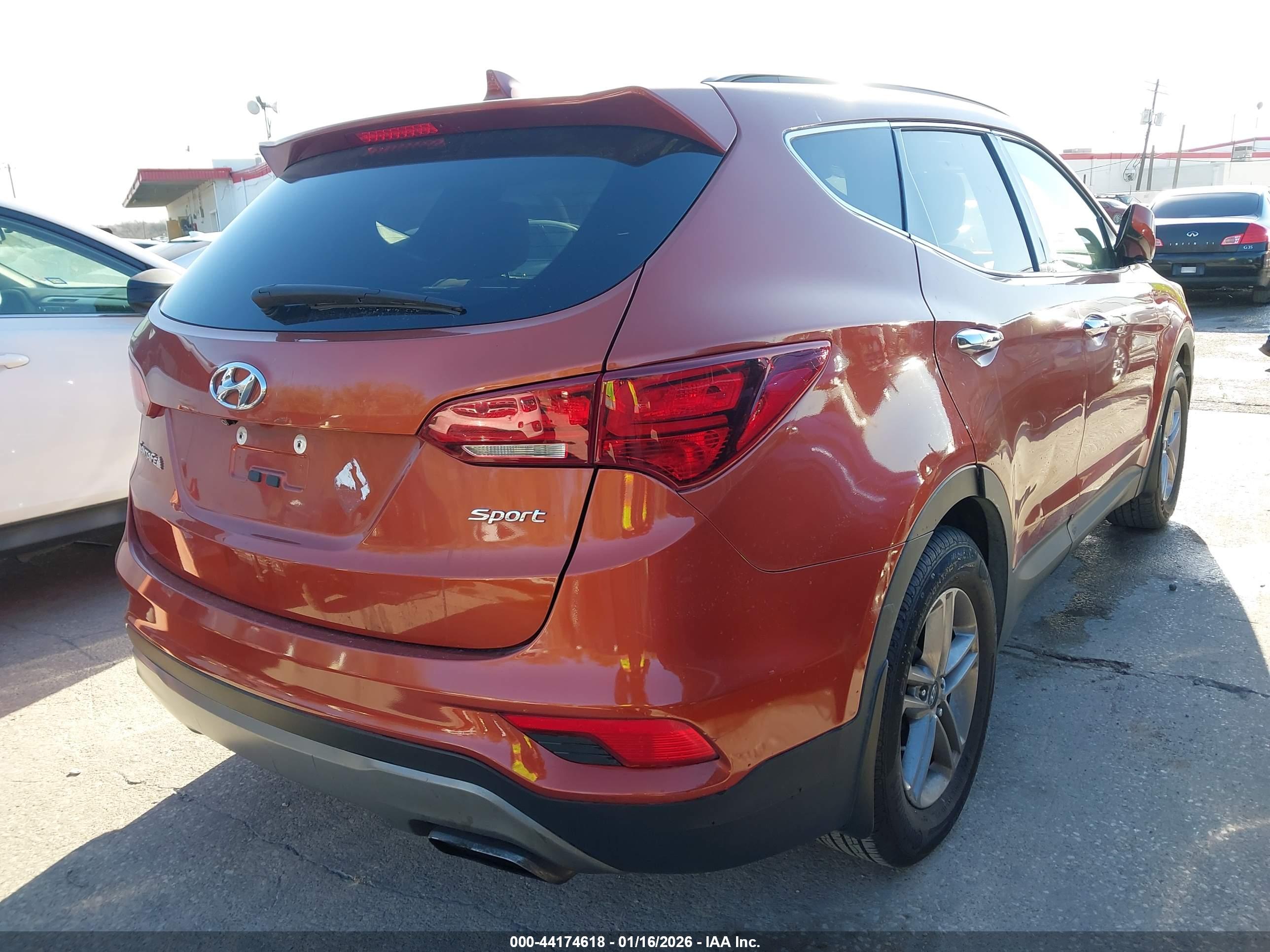 HYUNDAI SANTA image 4