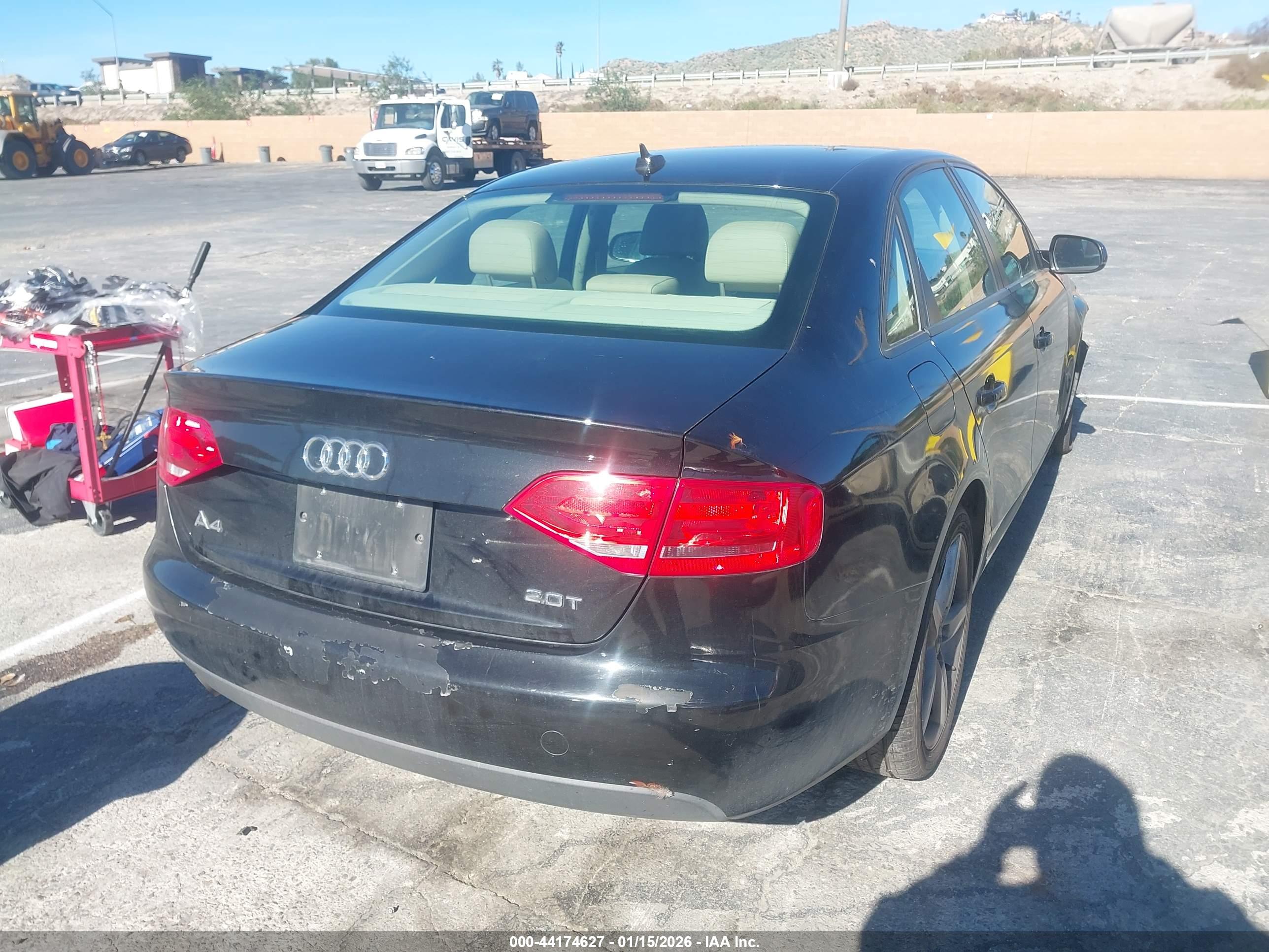 AUDI A4 image 4