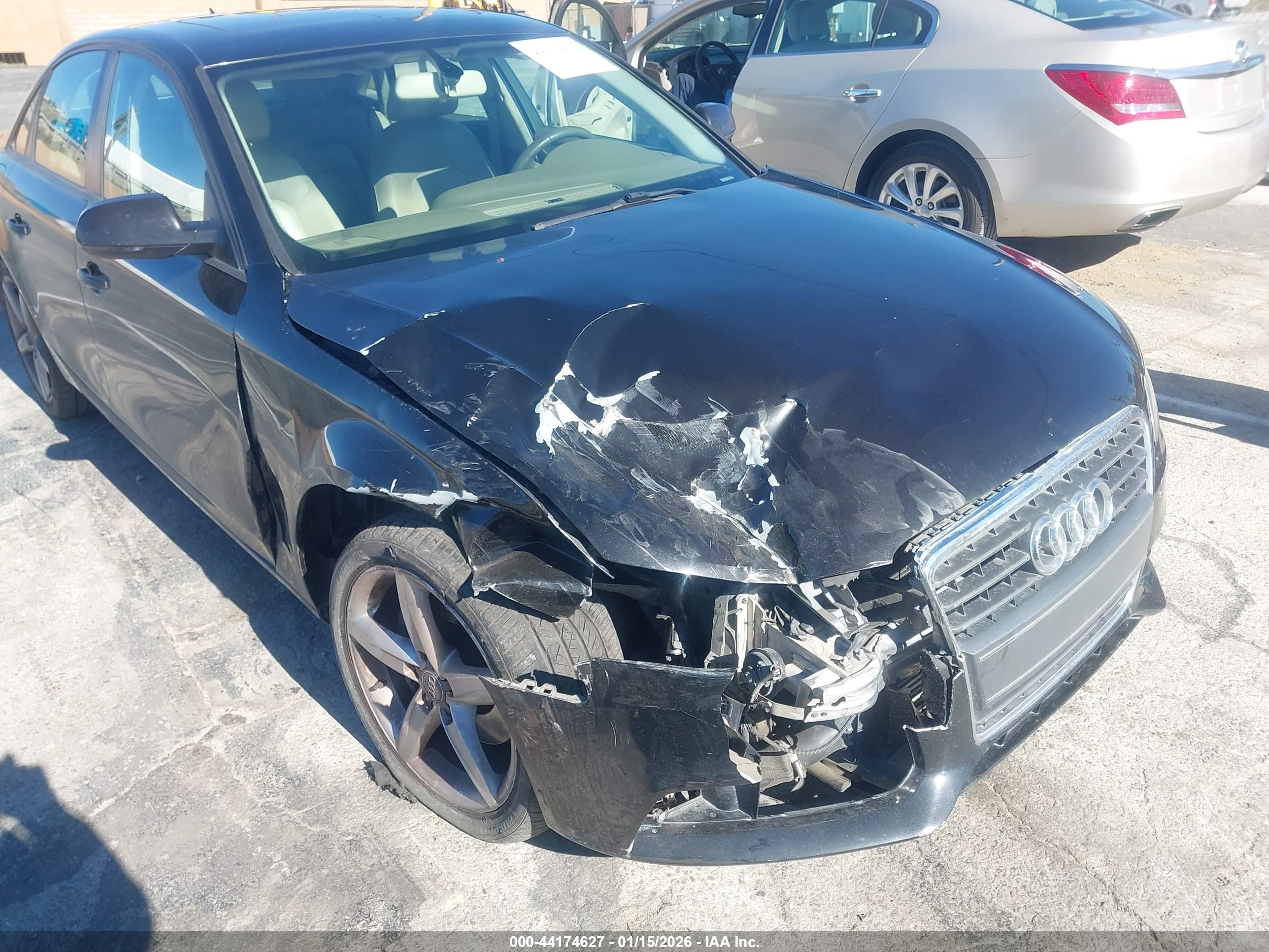 AUDI A4 image 6