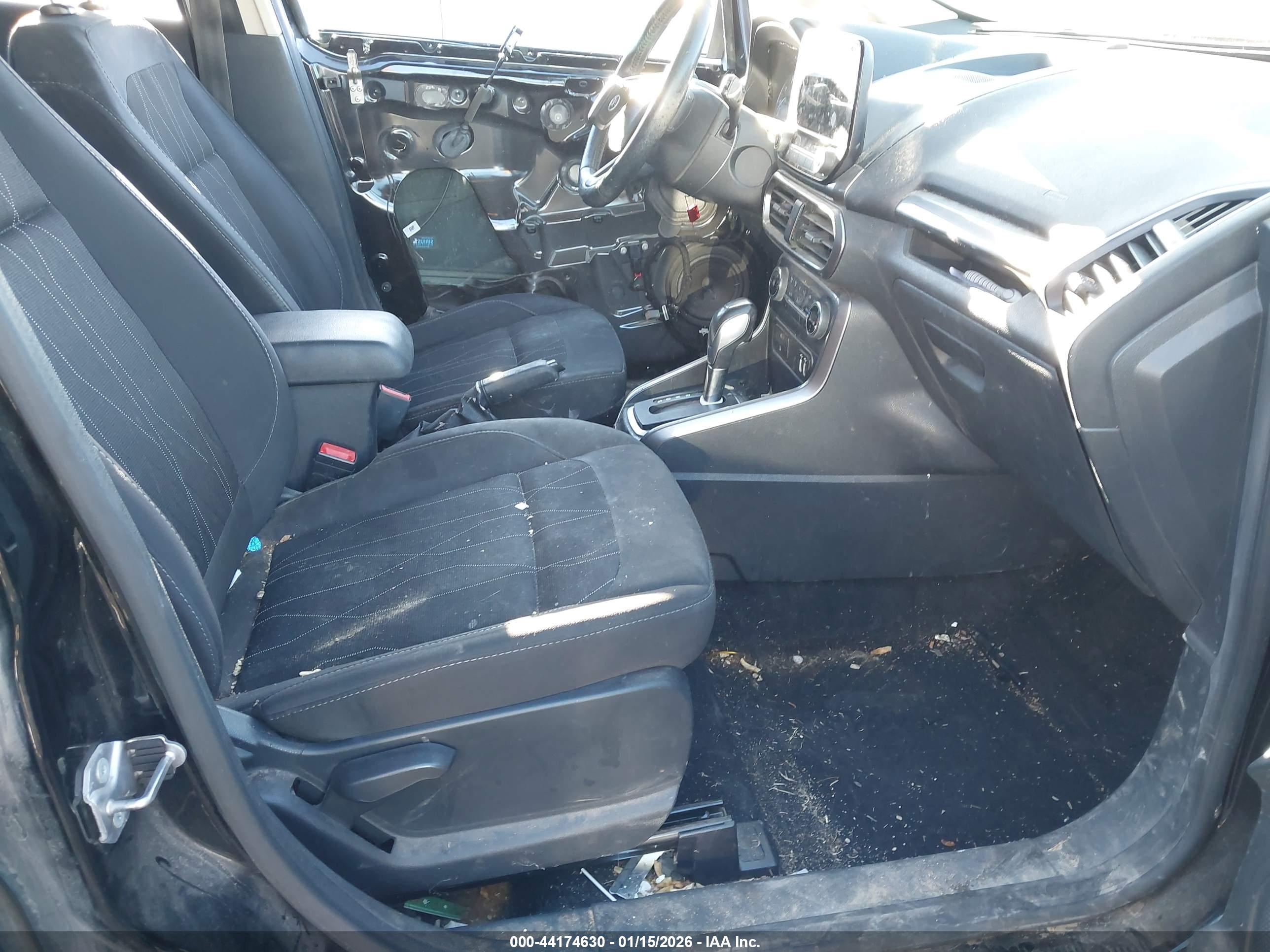 FORD ECOSPORT image 5