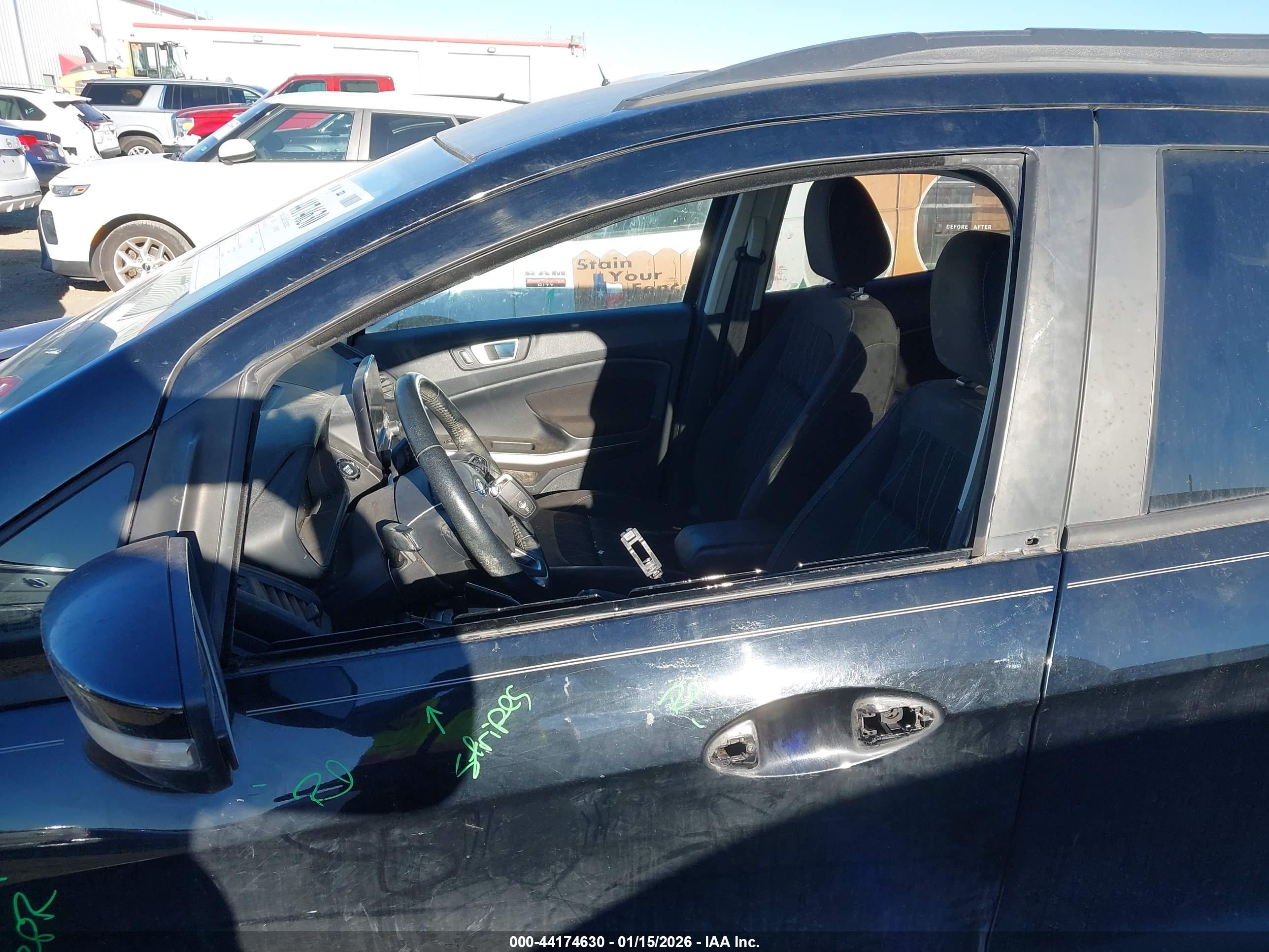 FORD ECOSPORT image 6