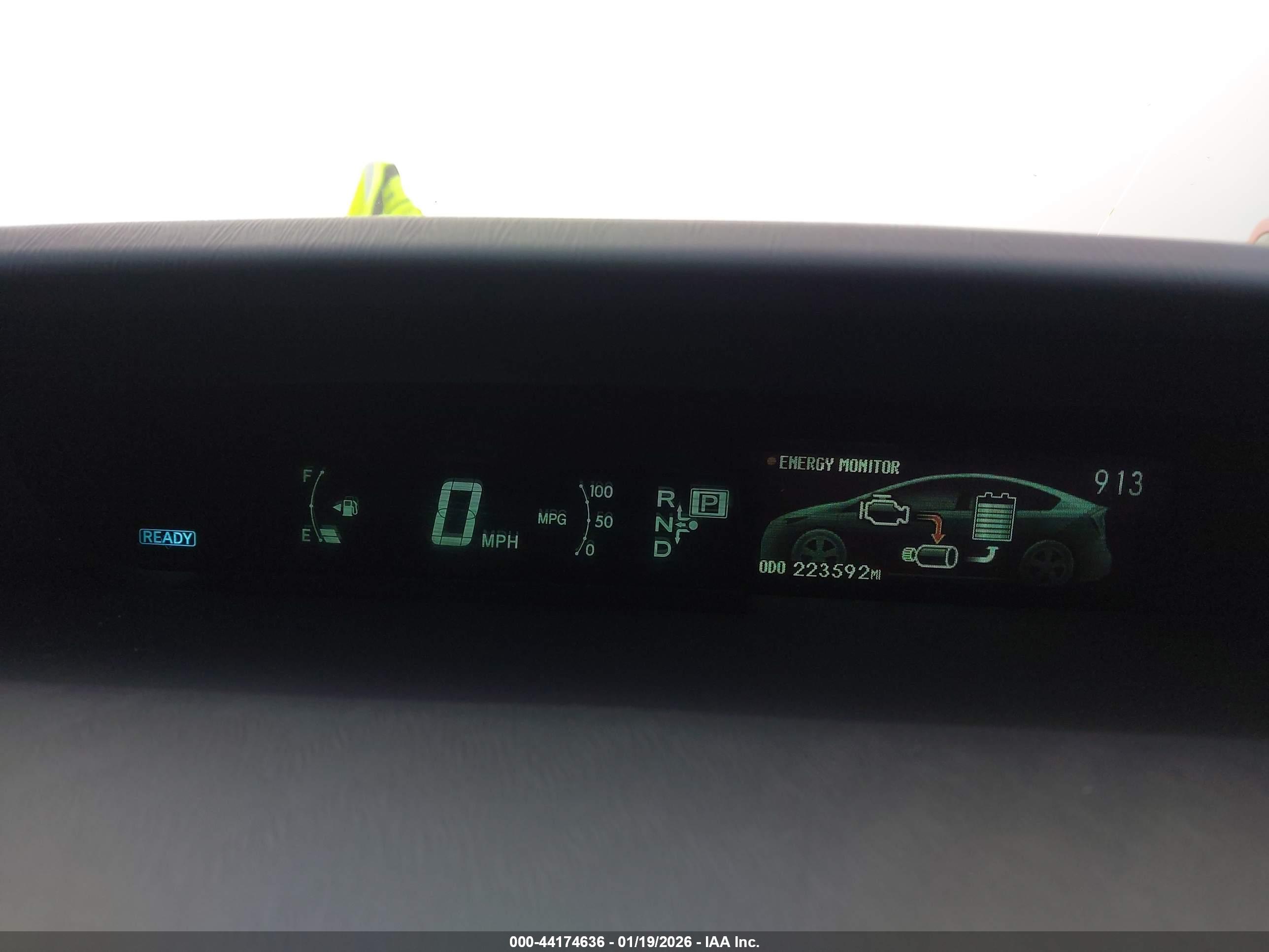 TOYOTA PRIUS image 7