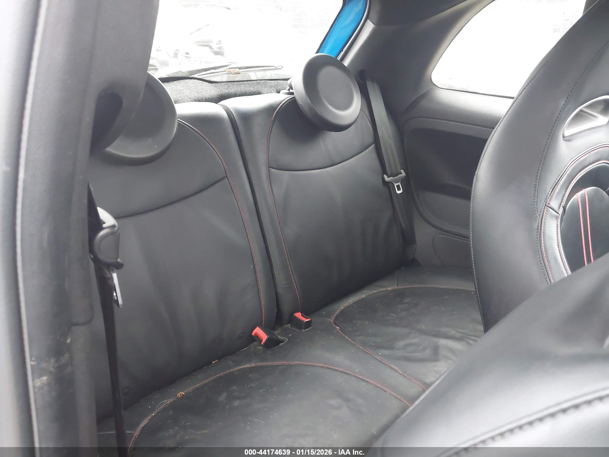 FIAT 500 image 8