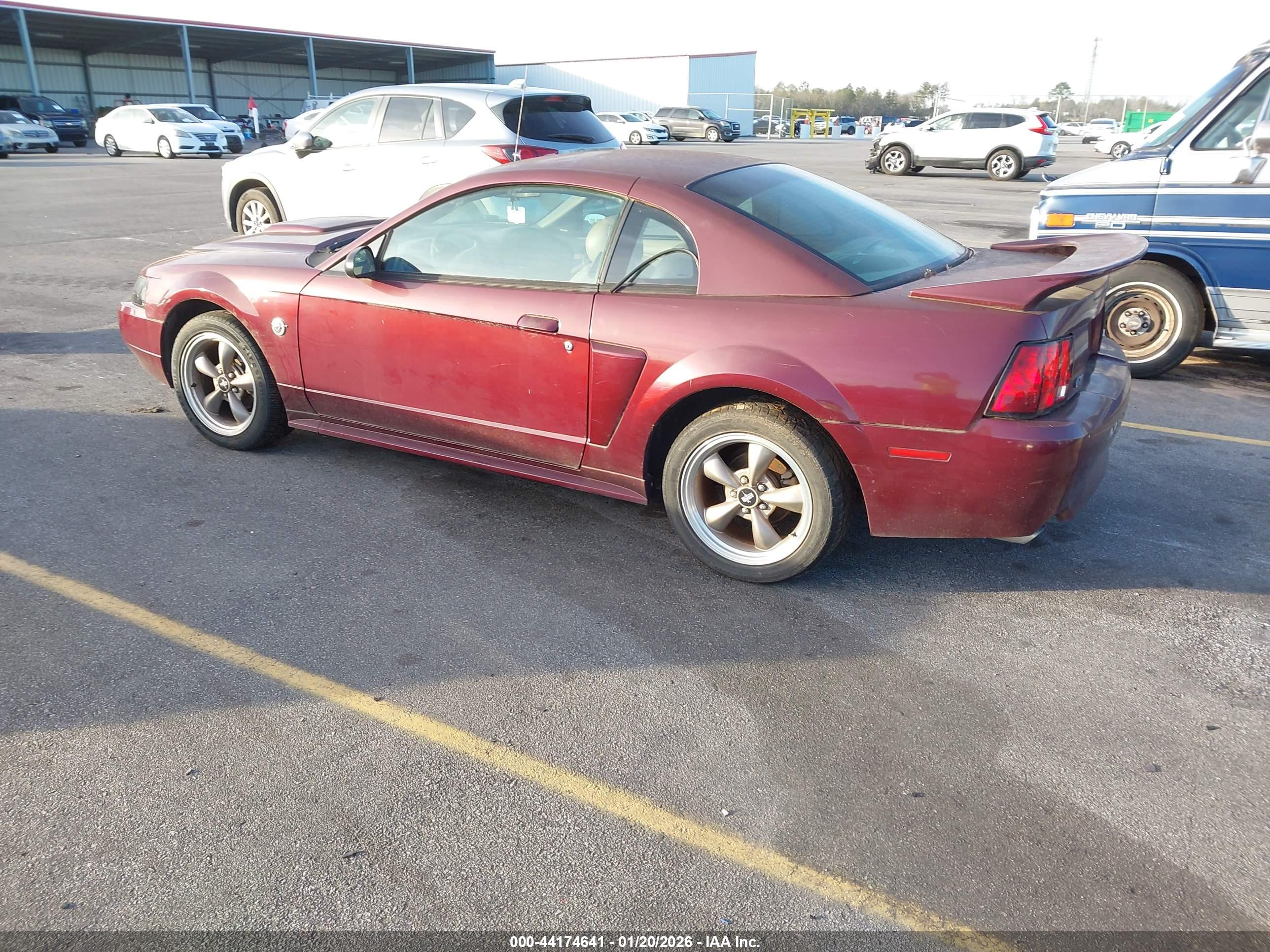 FORD MUSTANG image 3