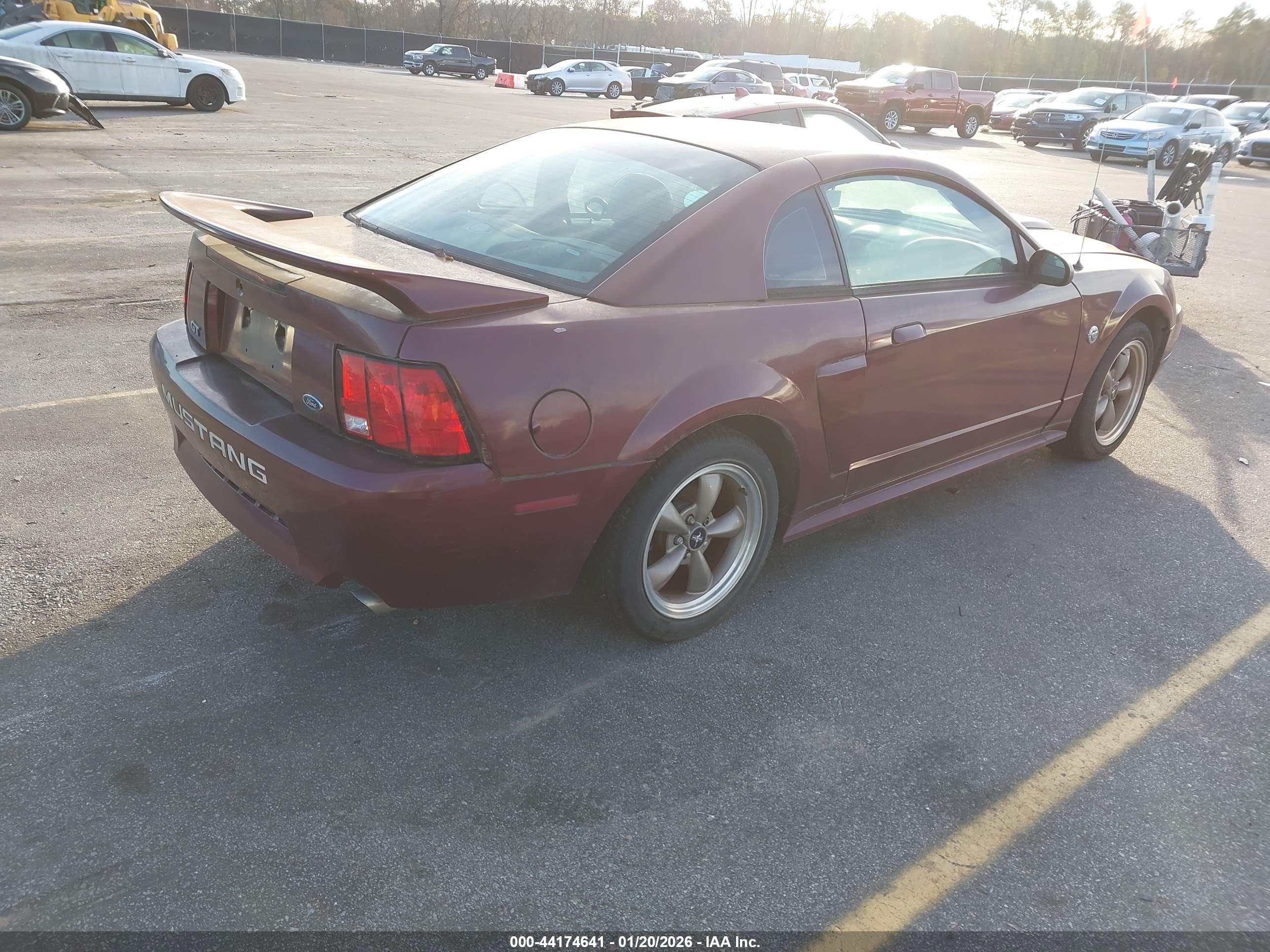 FORD MUSTANG image 4