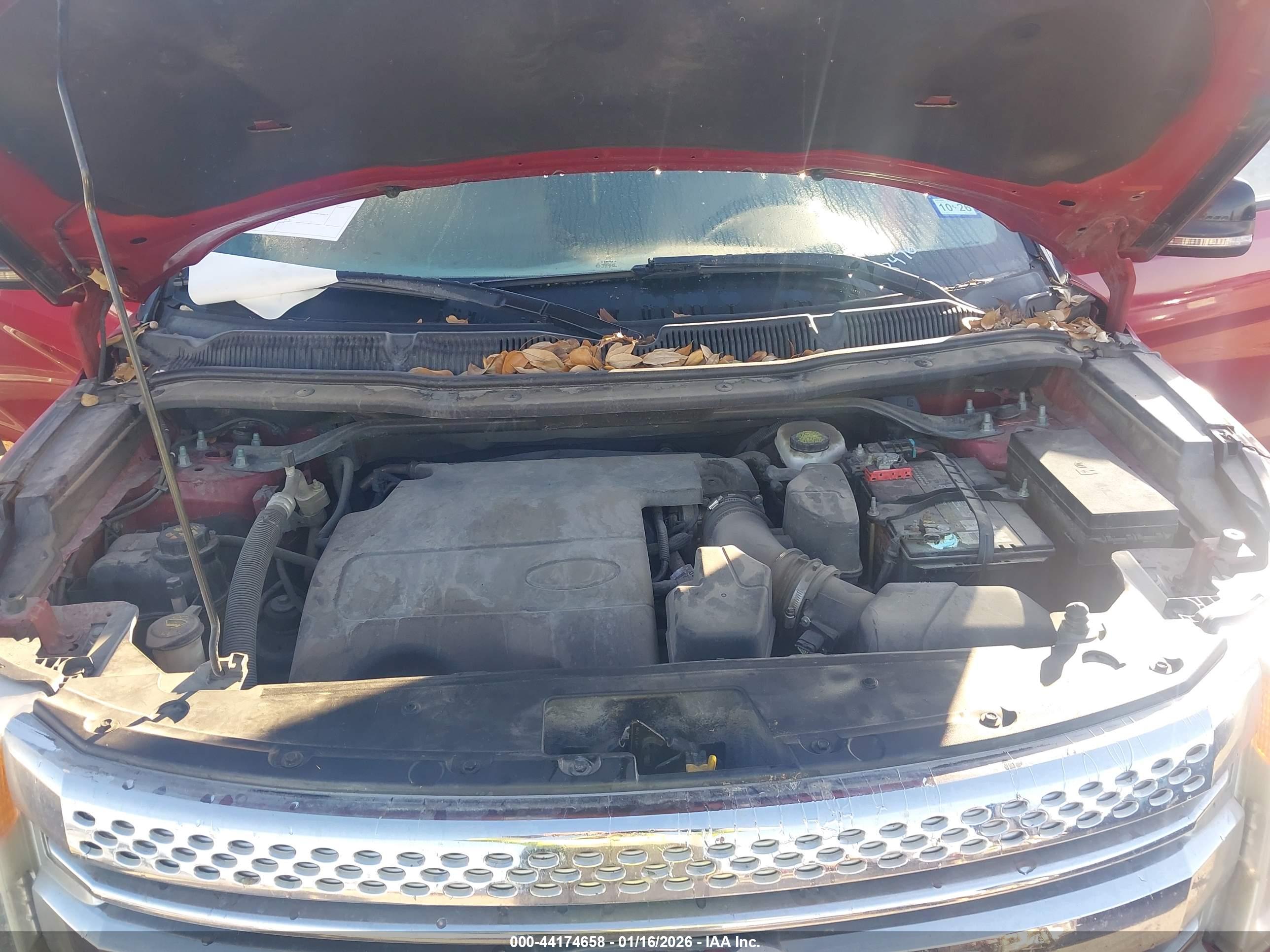 FORD EXPLORER image 10