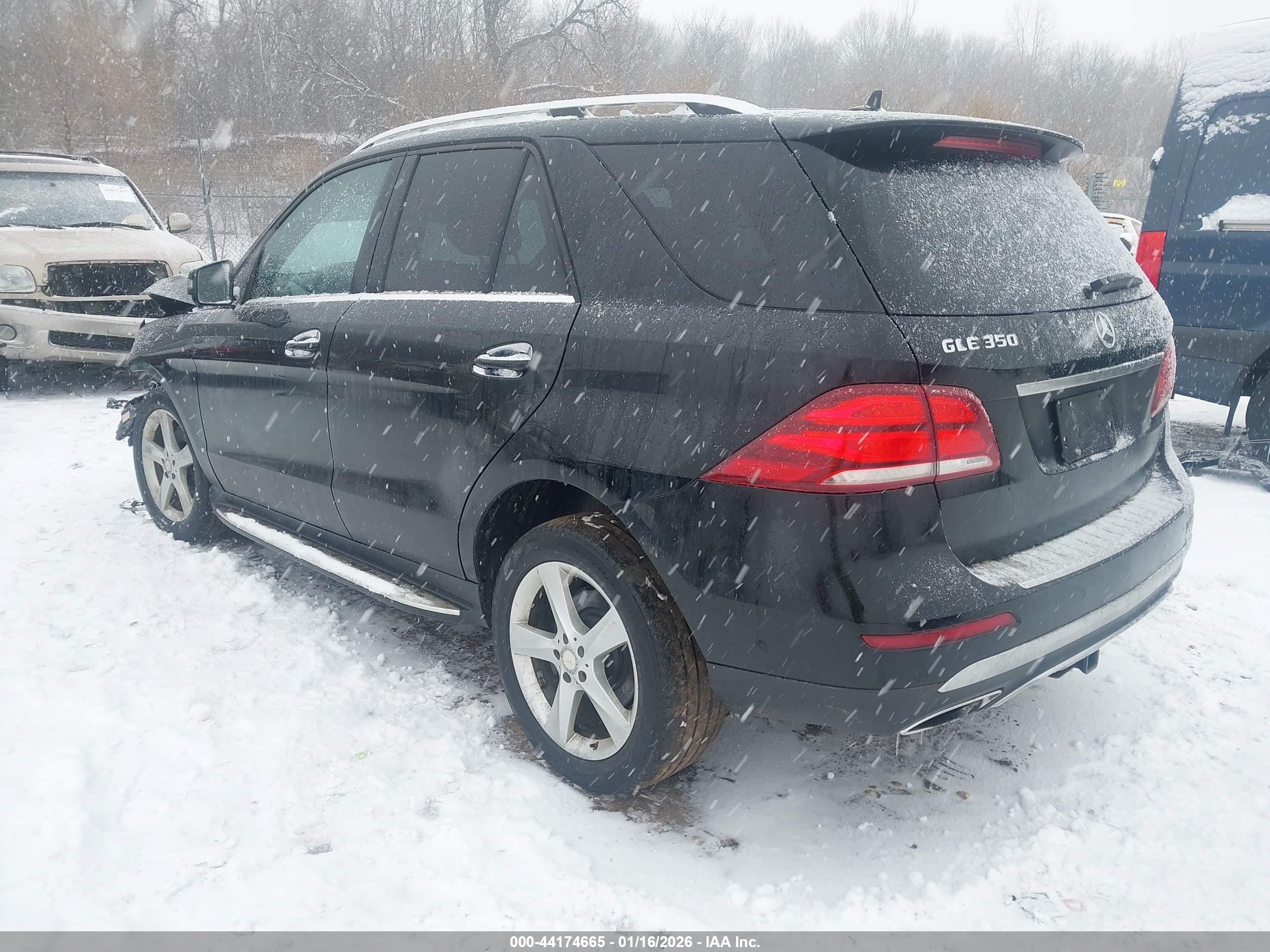 MERCEDES-BENZ GLE image 3