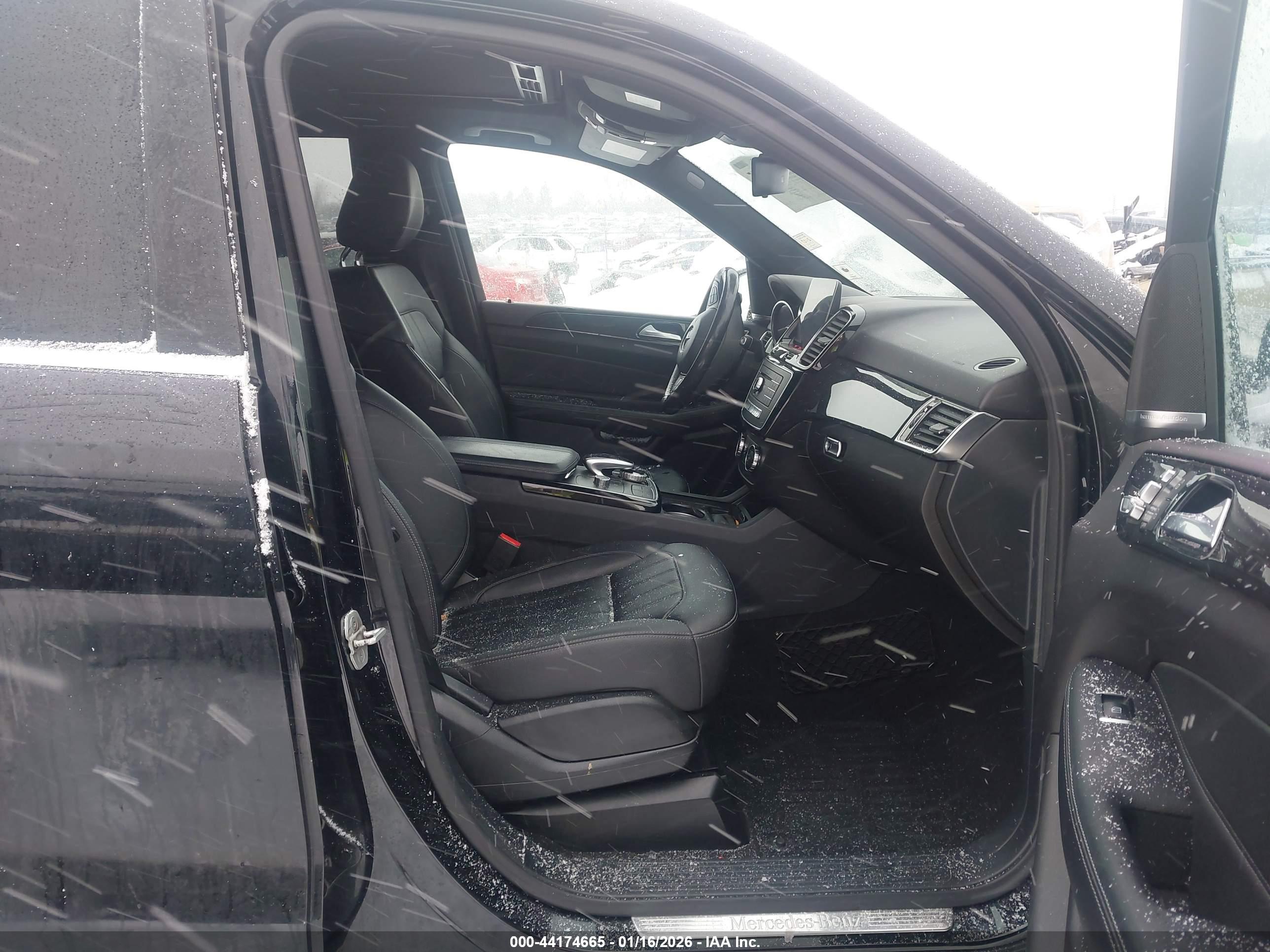 MERCEDES-BENZ GLE image 5
