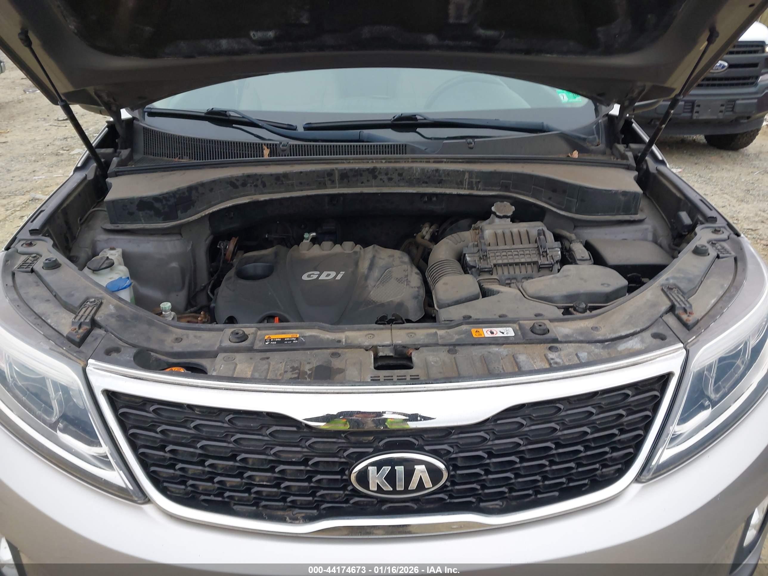 KIA SORENTO image 10