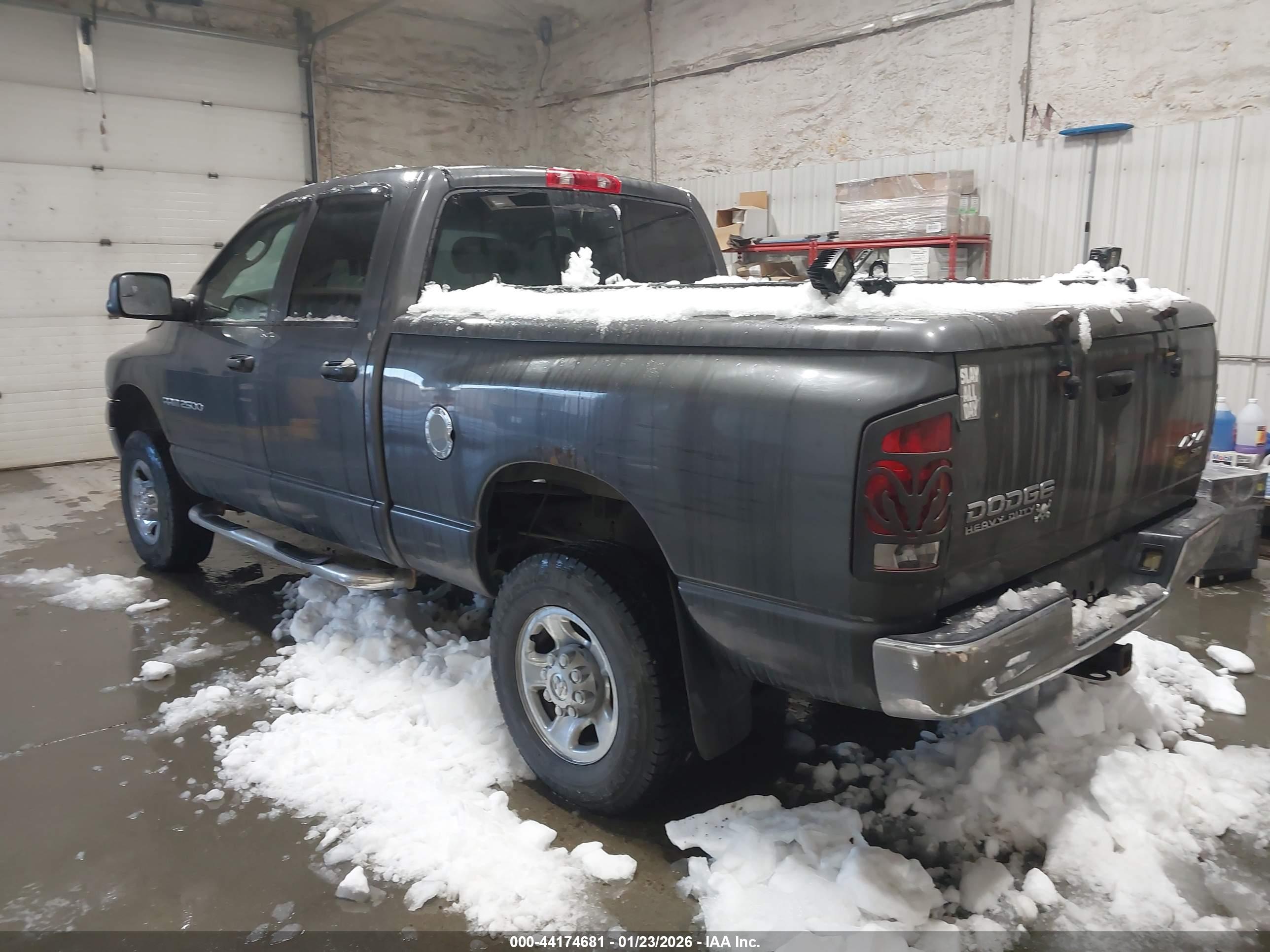 DODGE RAM image 3