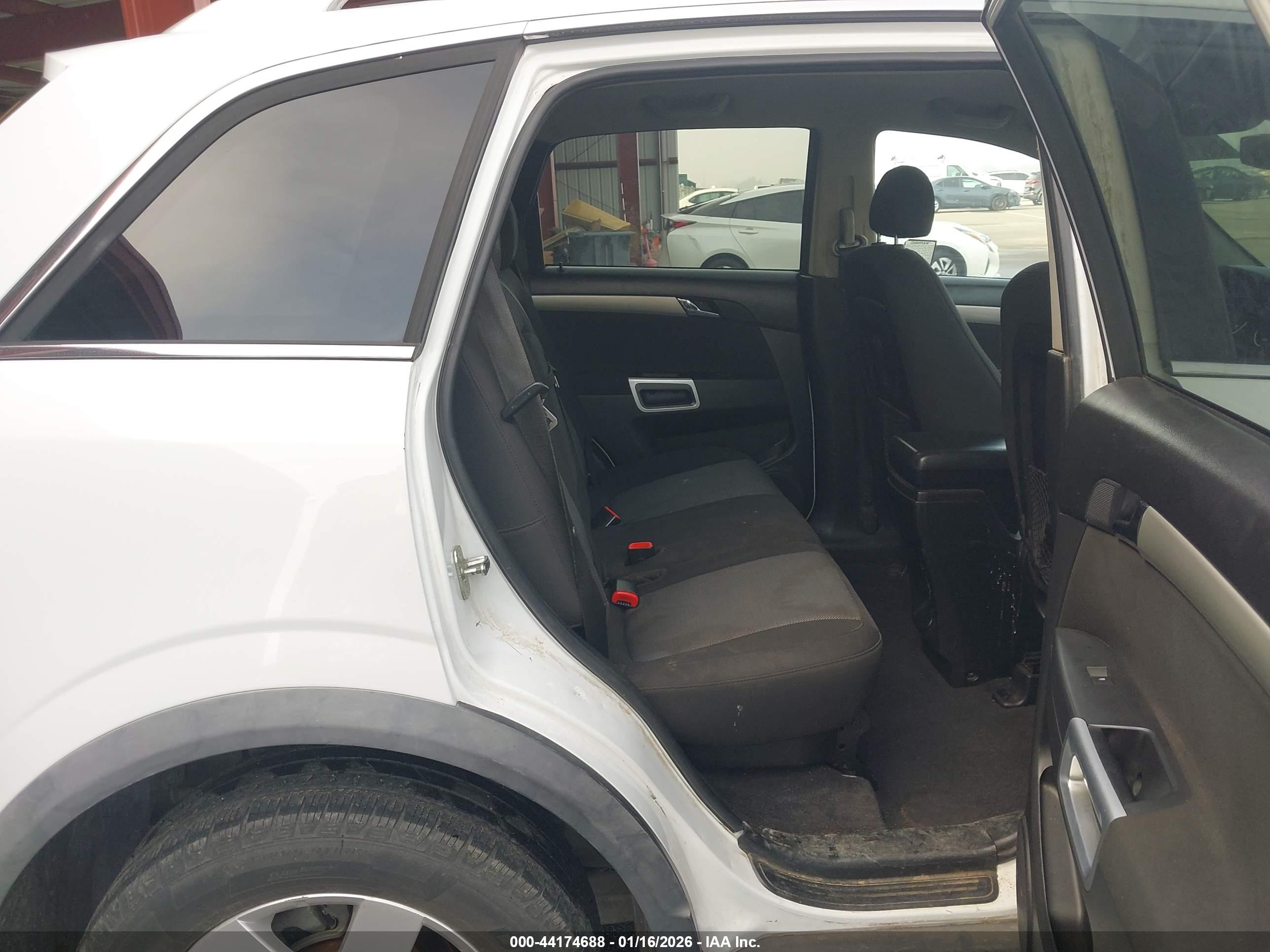 CHEVROLET CAPTIVA image 8