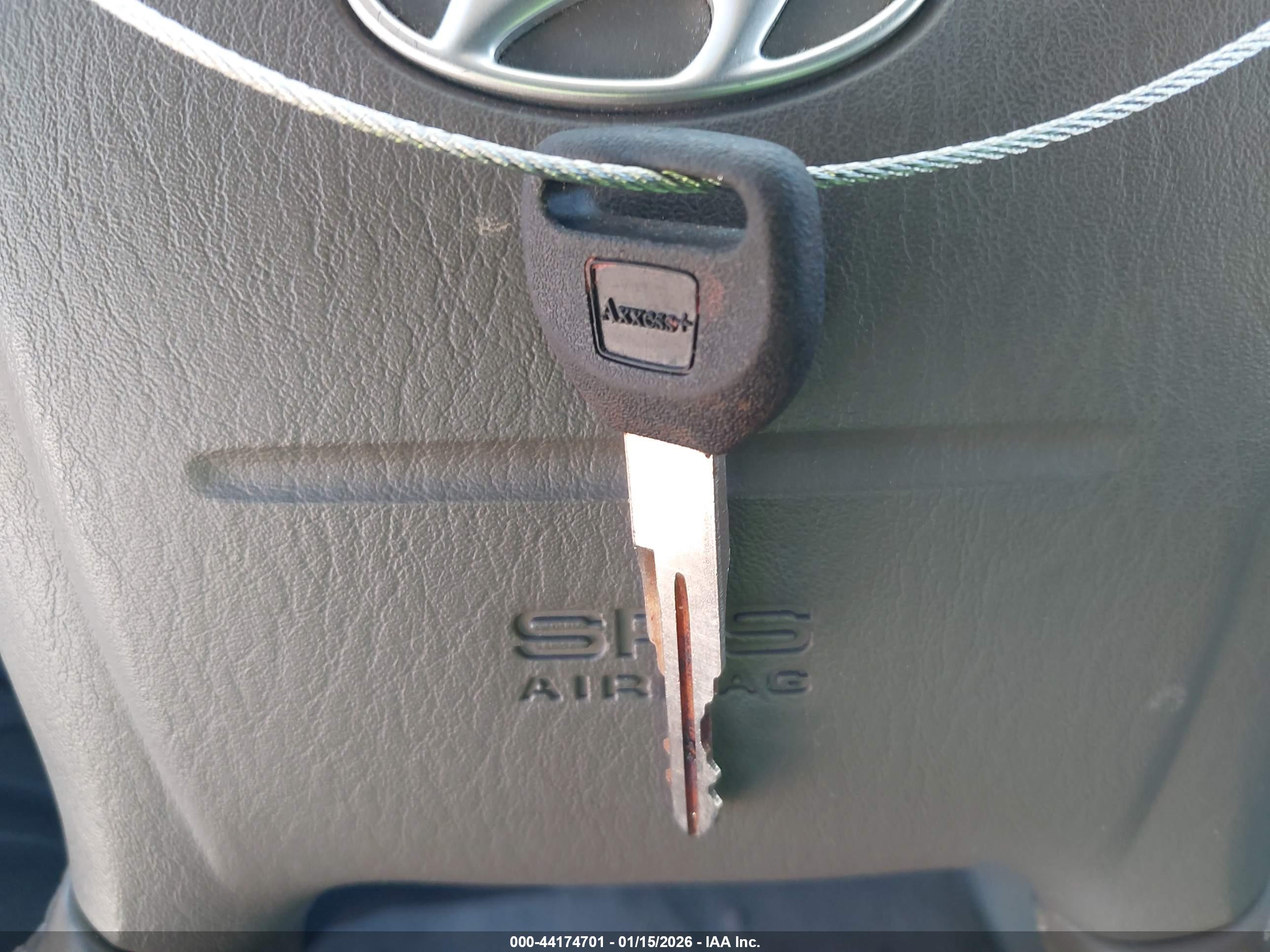 HYUNDAI SONATA image 11