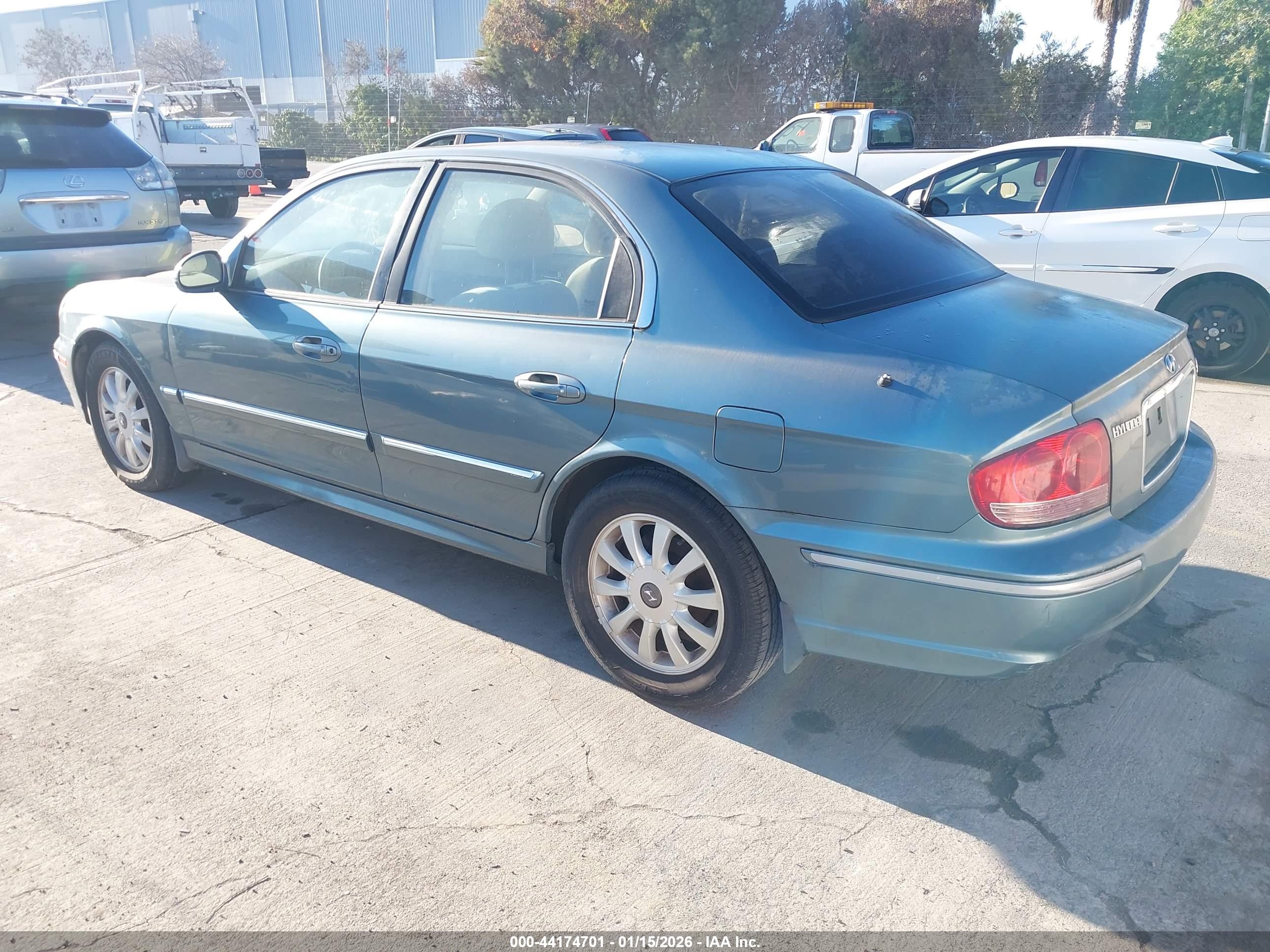 HYUNDAI SONATA image 3
