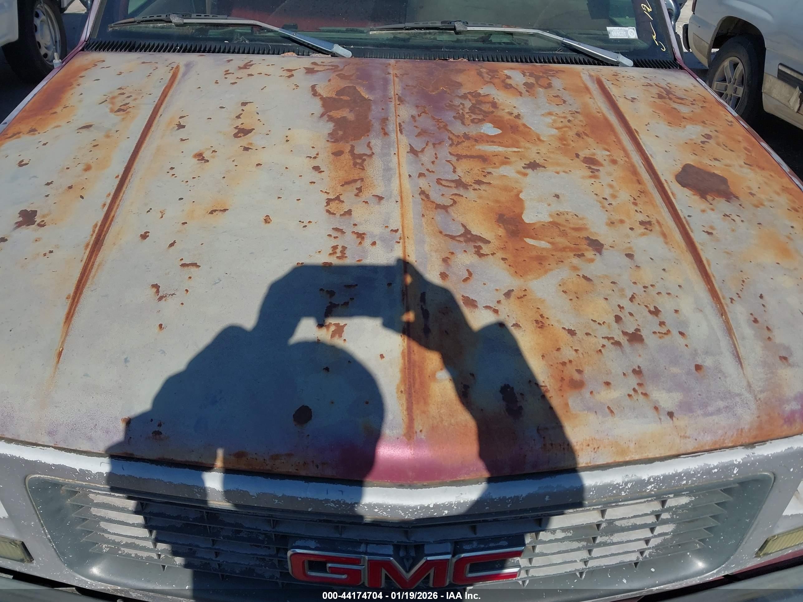 GMC SIERRA image 10