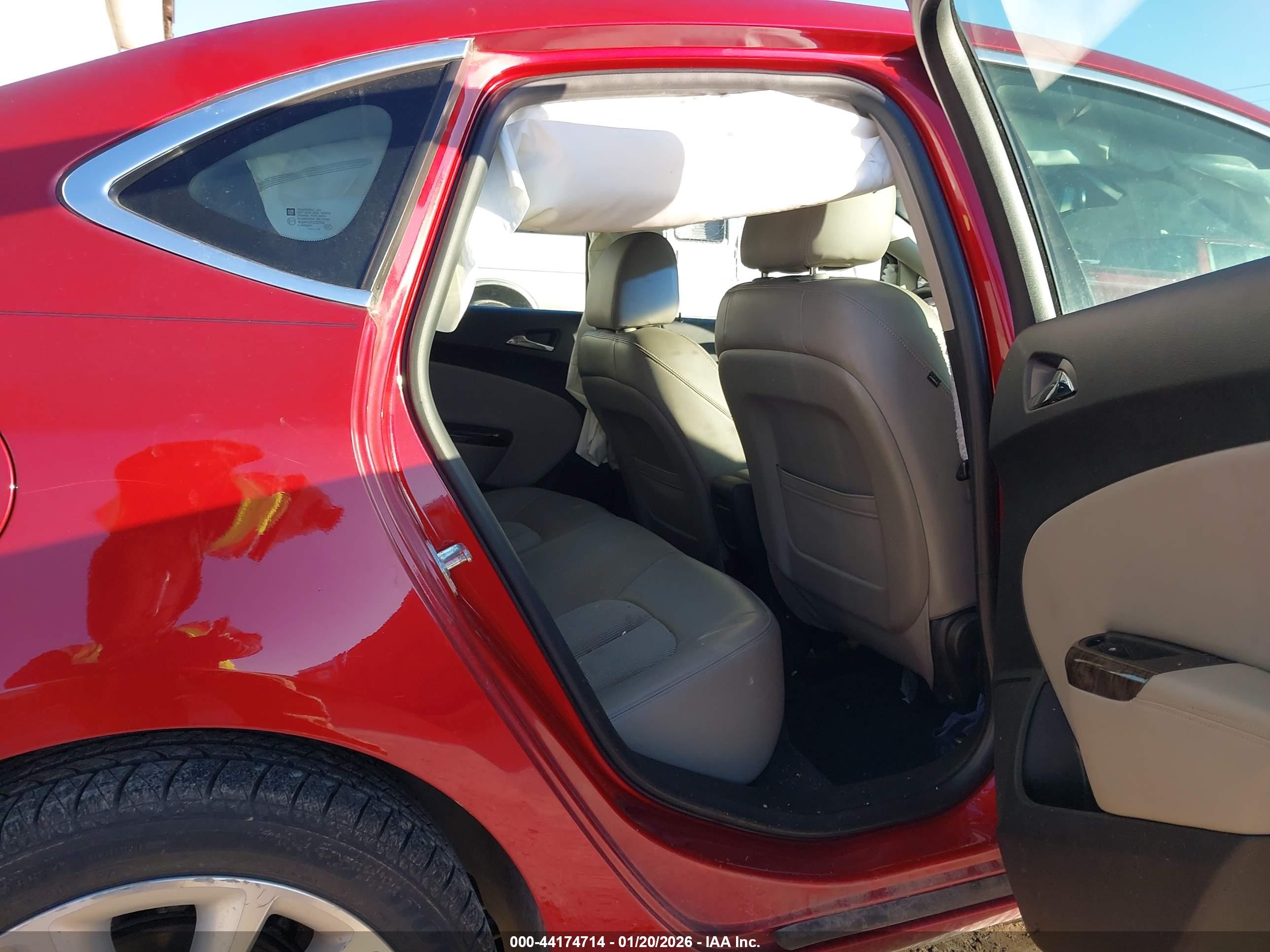 BUICK VERANO image 8