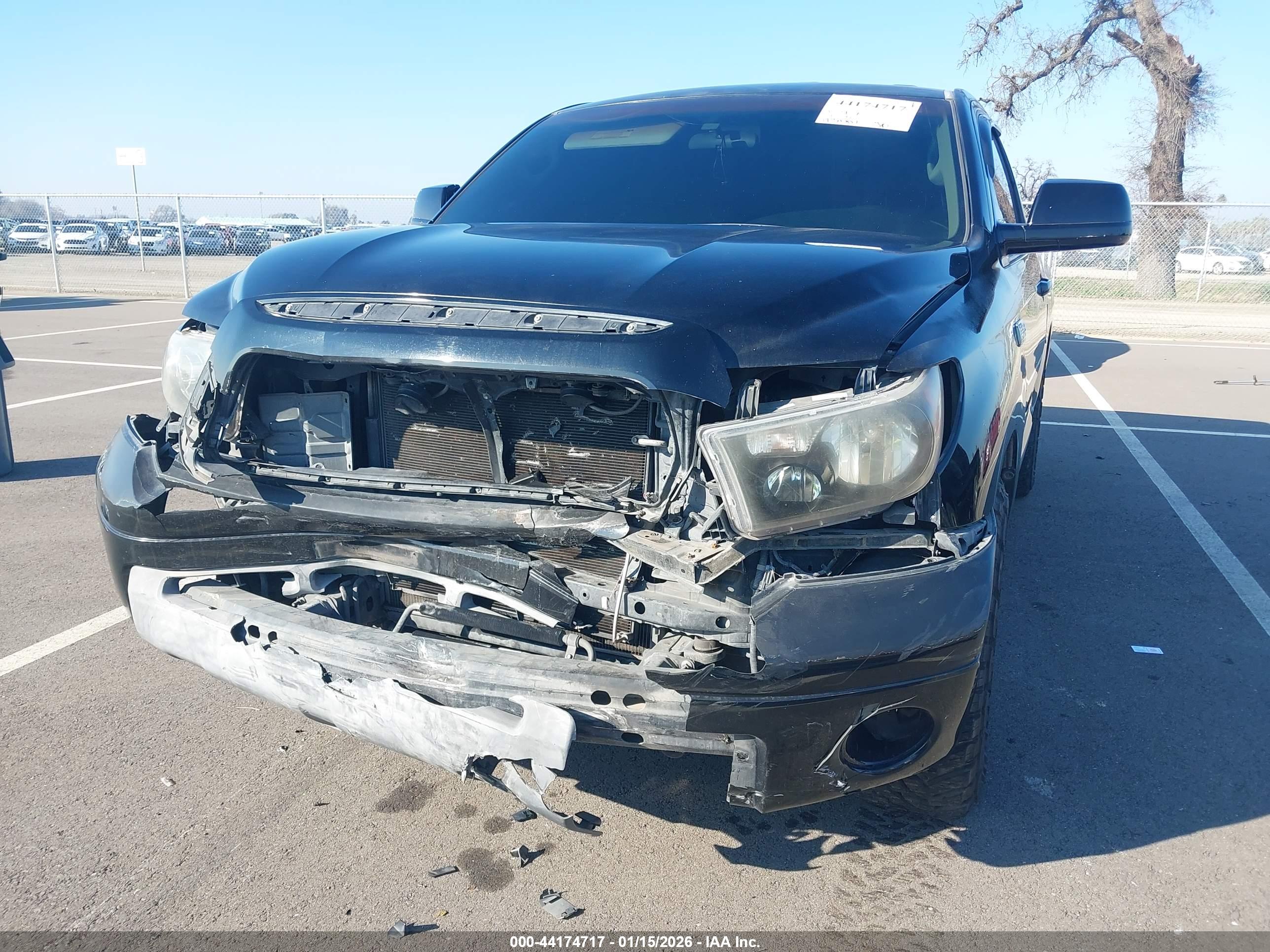 TOYOTA TUNDRA image 6
