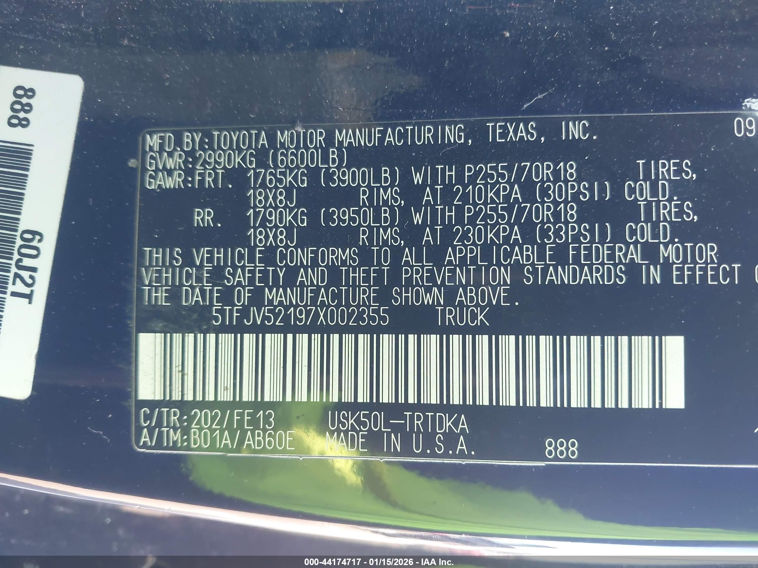 TOYOTA TUNDRA image 9