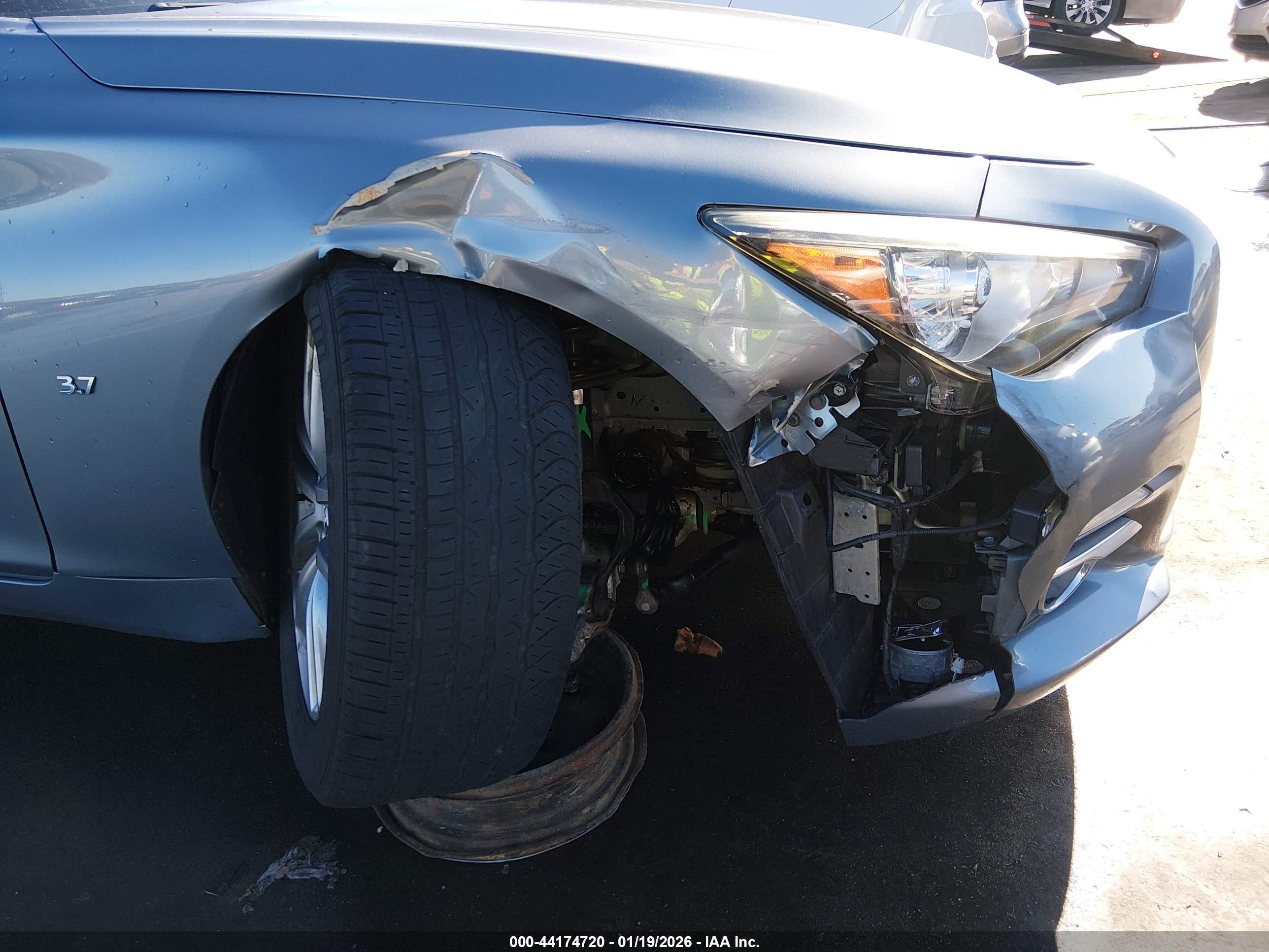 INFINITI Q50 image 6