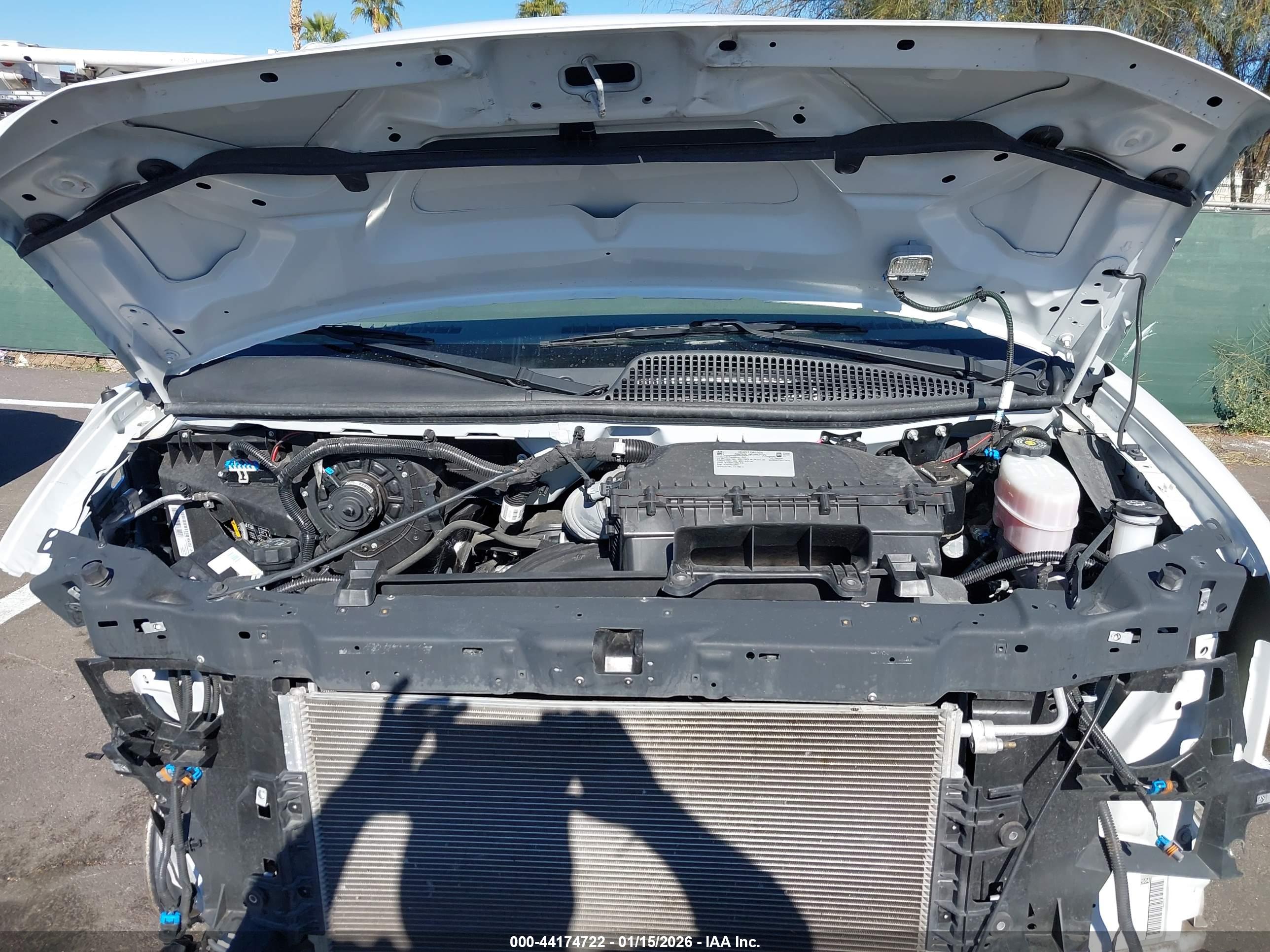 CHEVROLET EXPRESS image 10