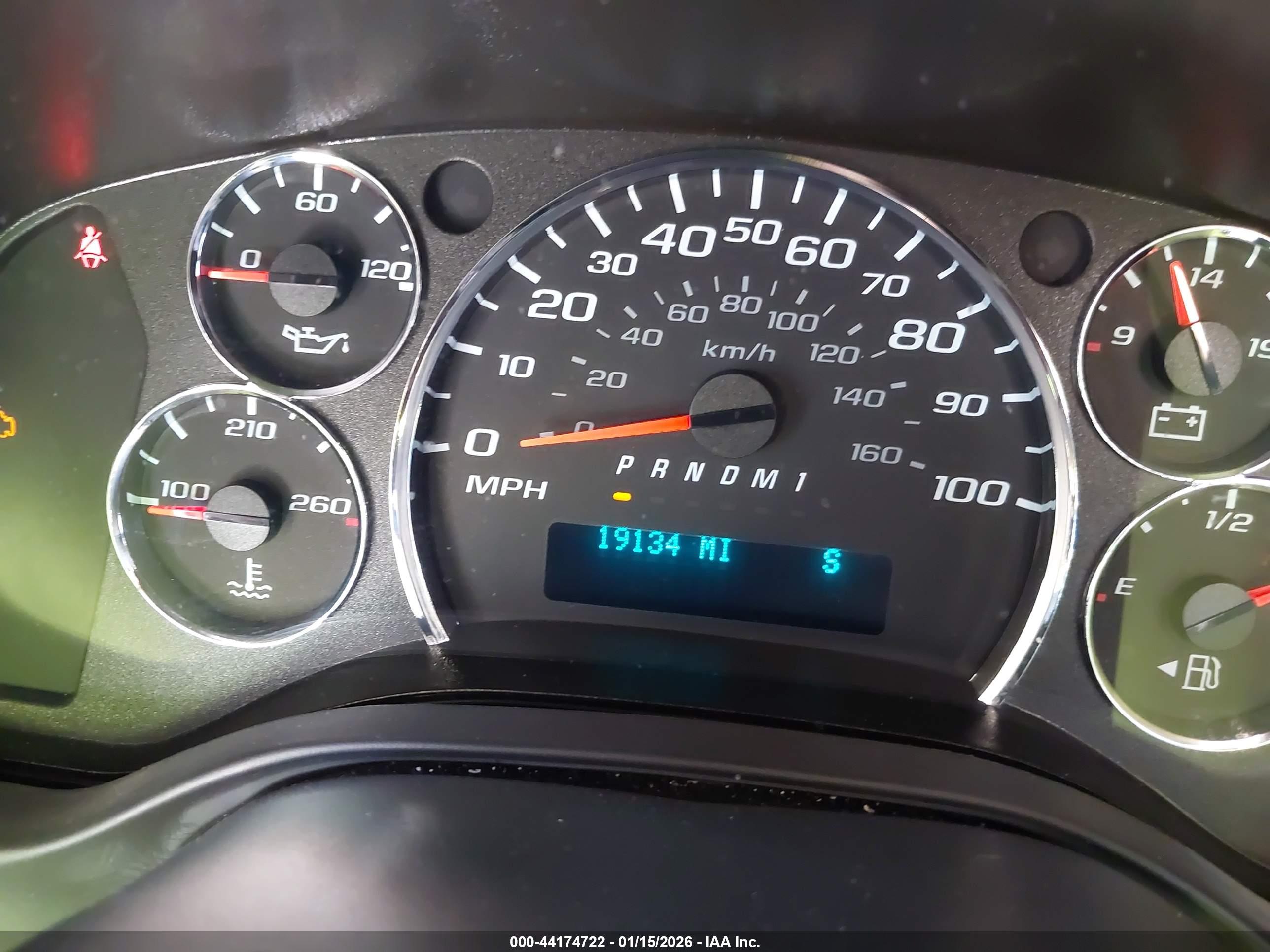 CHEVROLET EXPRESS image 7