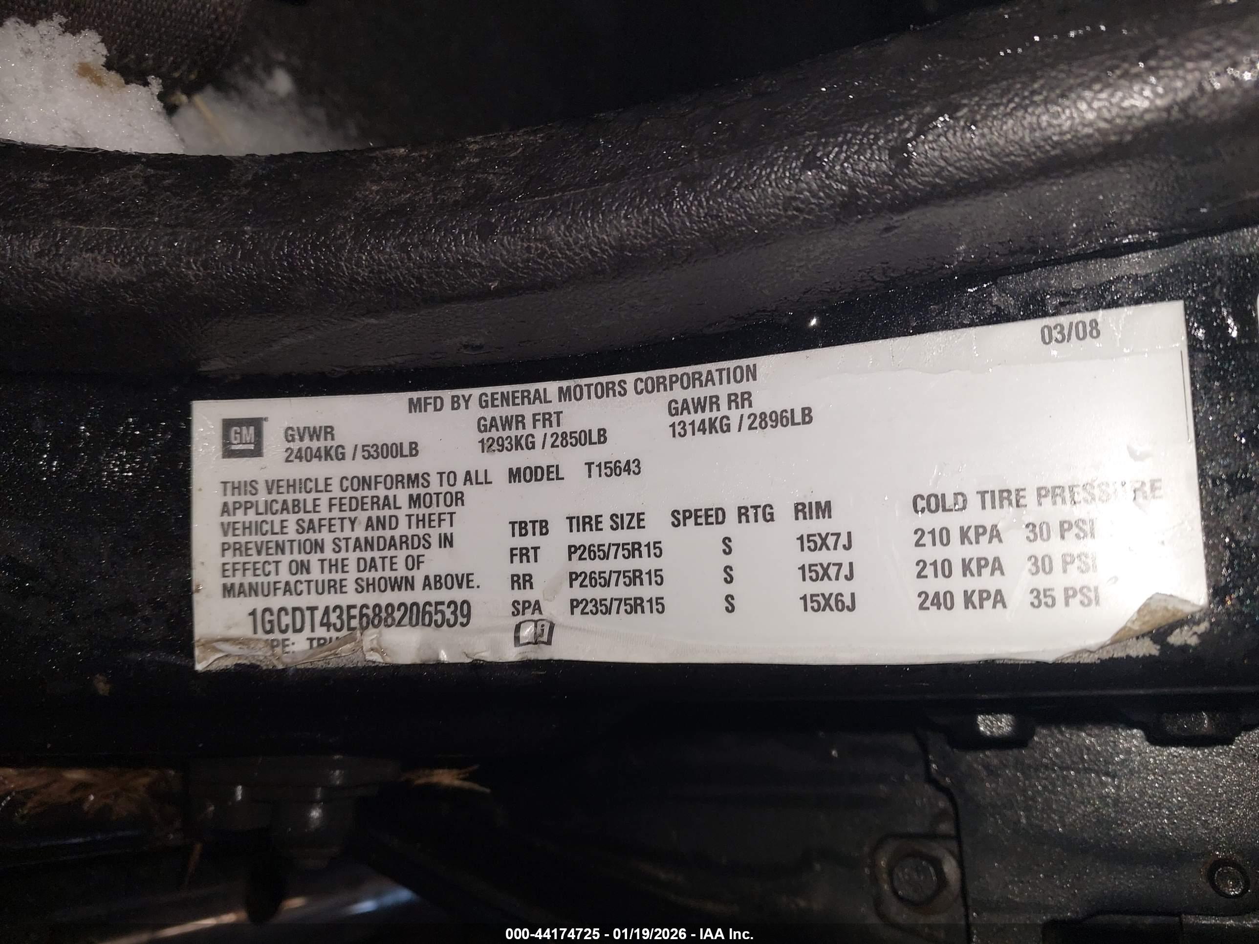 CHEVROLET COLORADO image 9