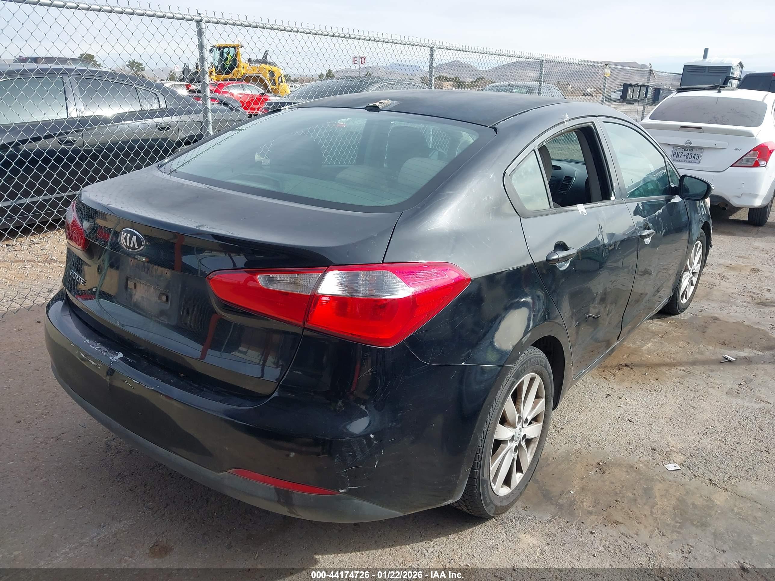 KIA FORTE image 4