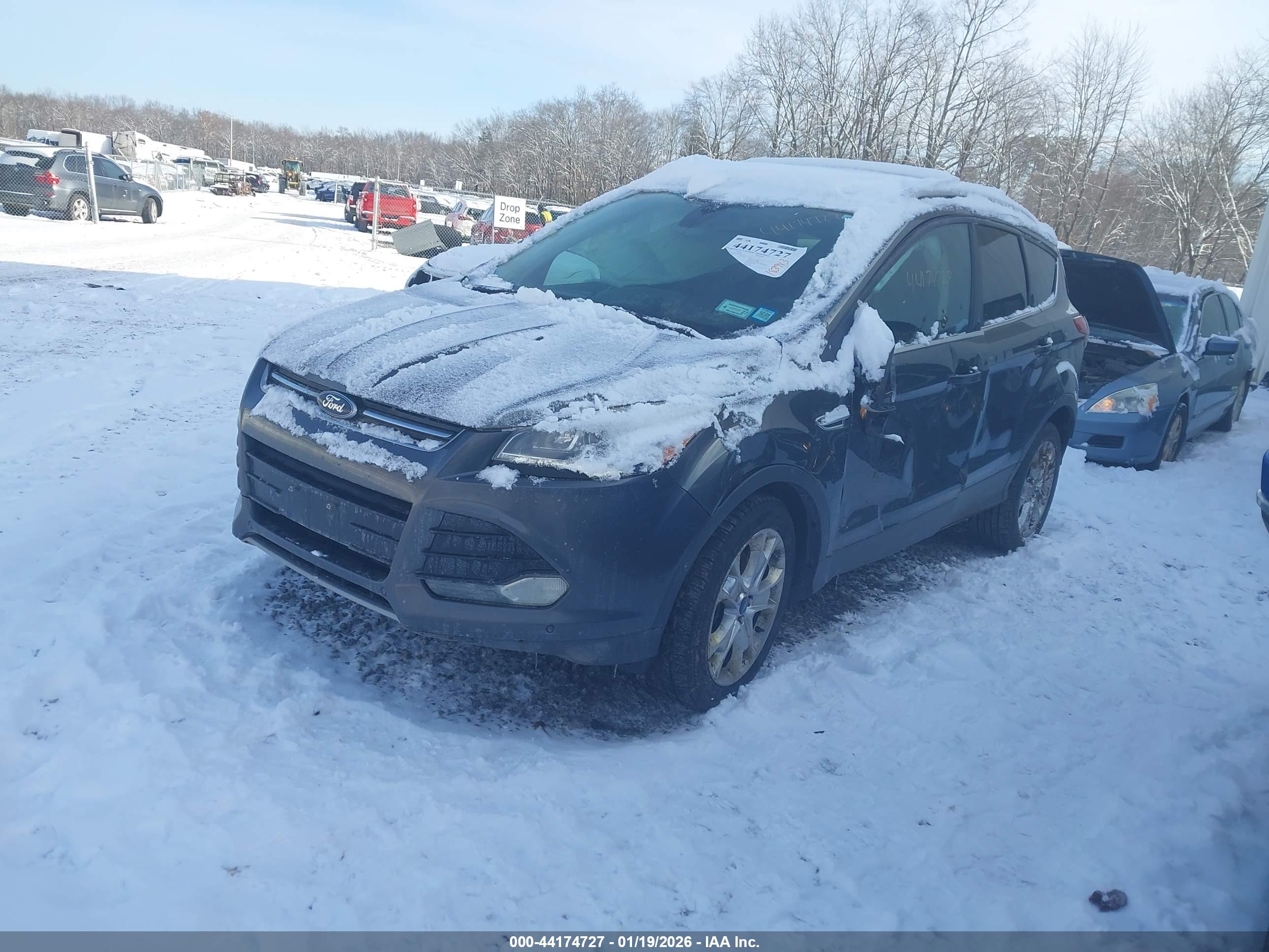 FORD ESCAPE image 2