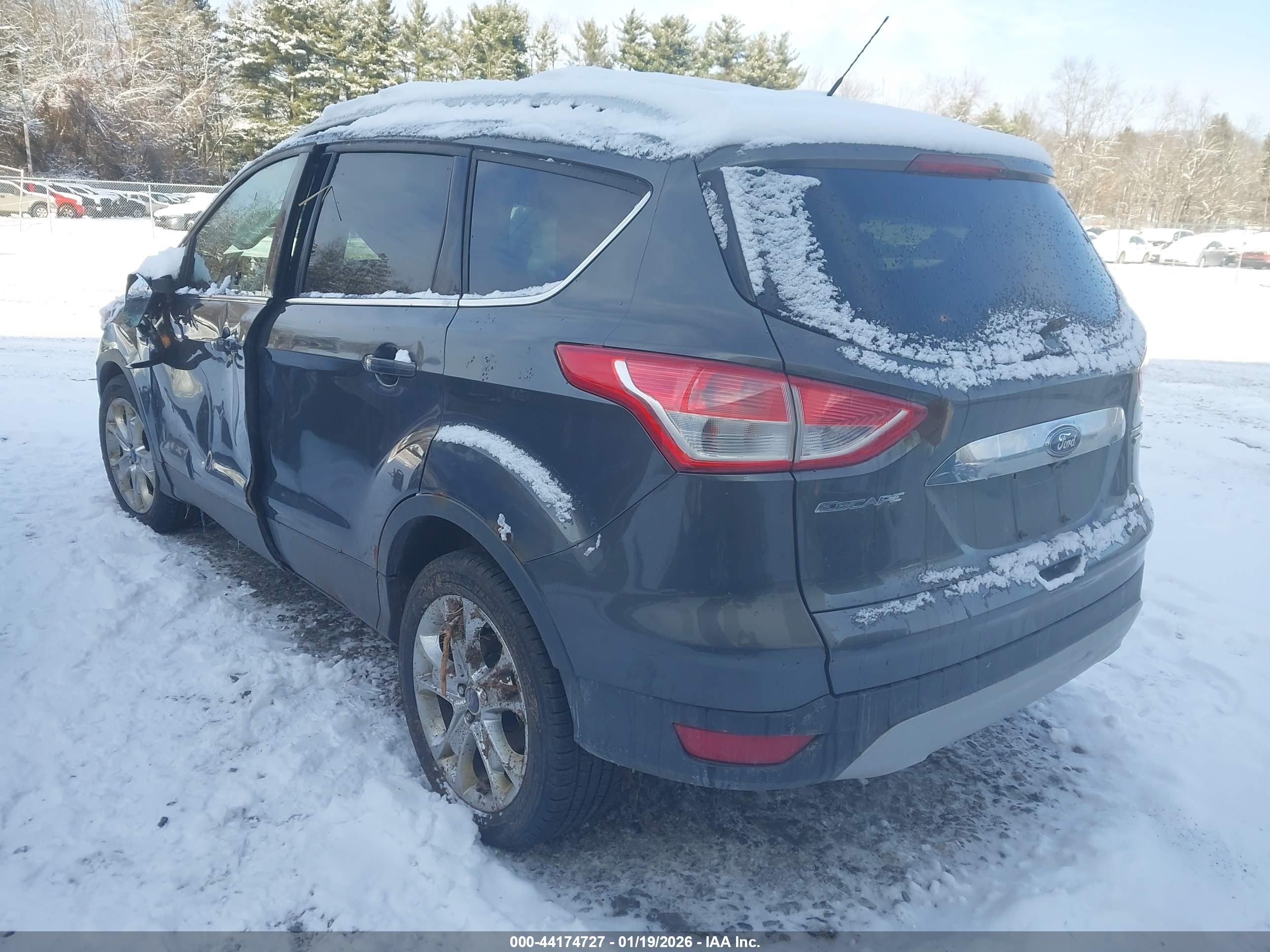 FORD ESCAPE image 3