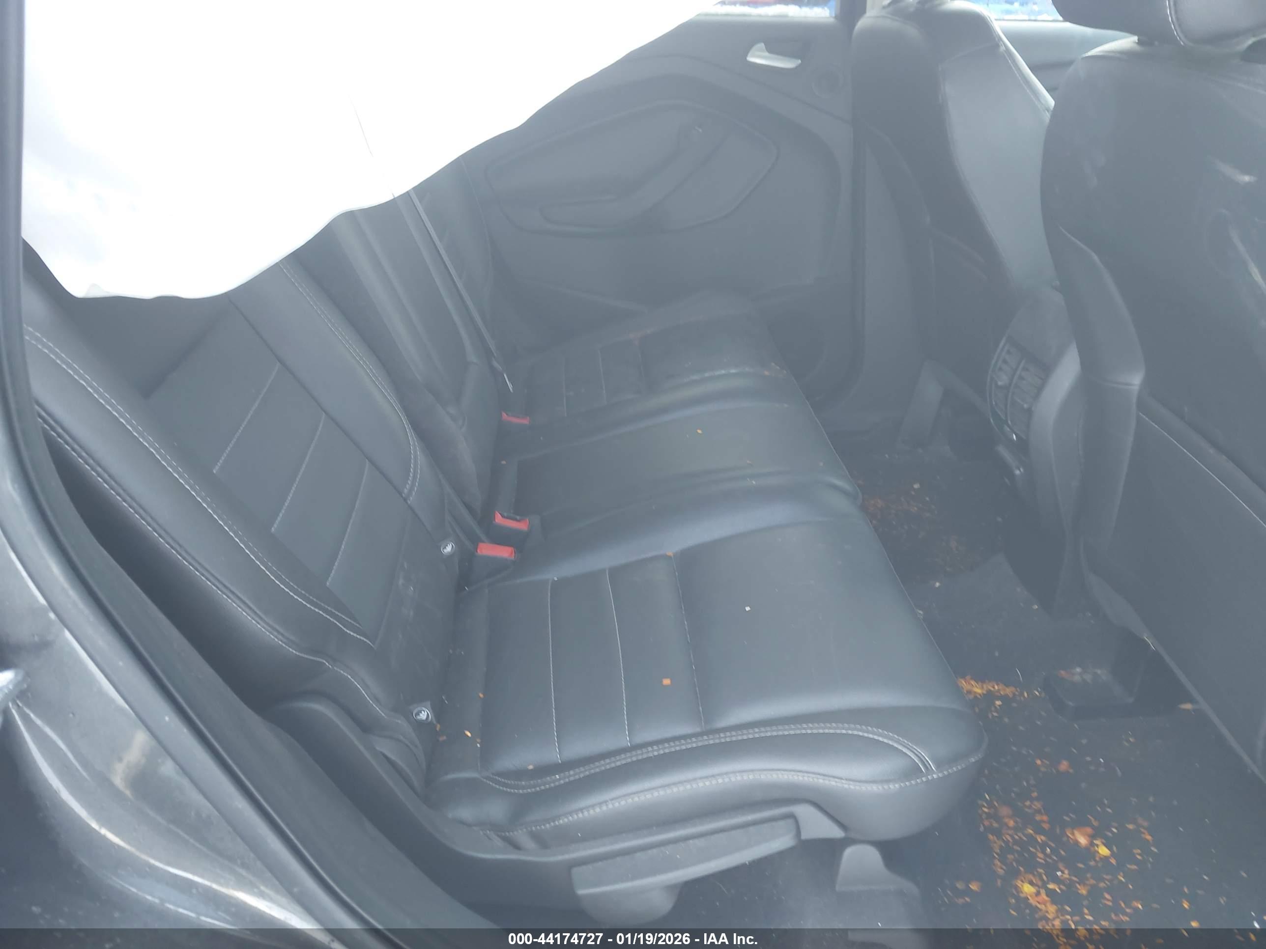 FORD ESCAPE image 8