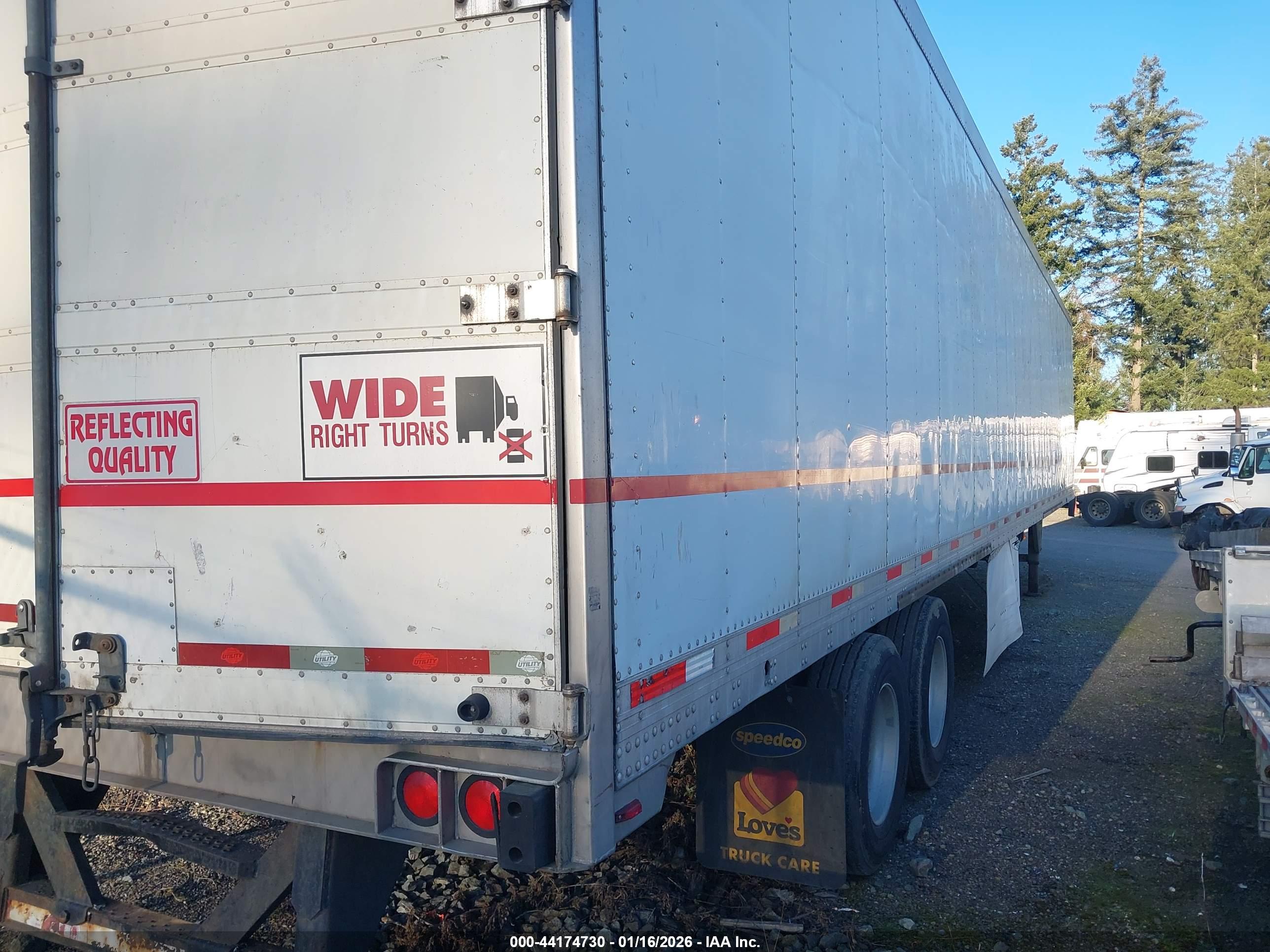 UTILITY TRAILER image 4