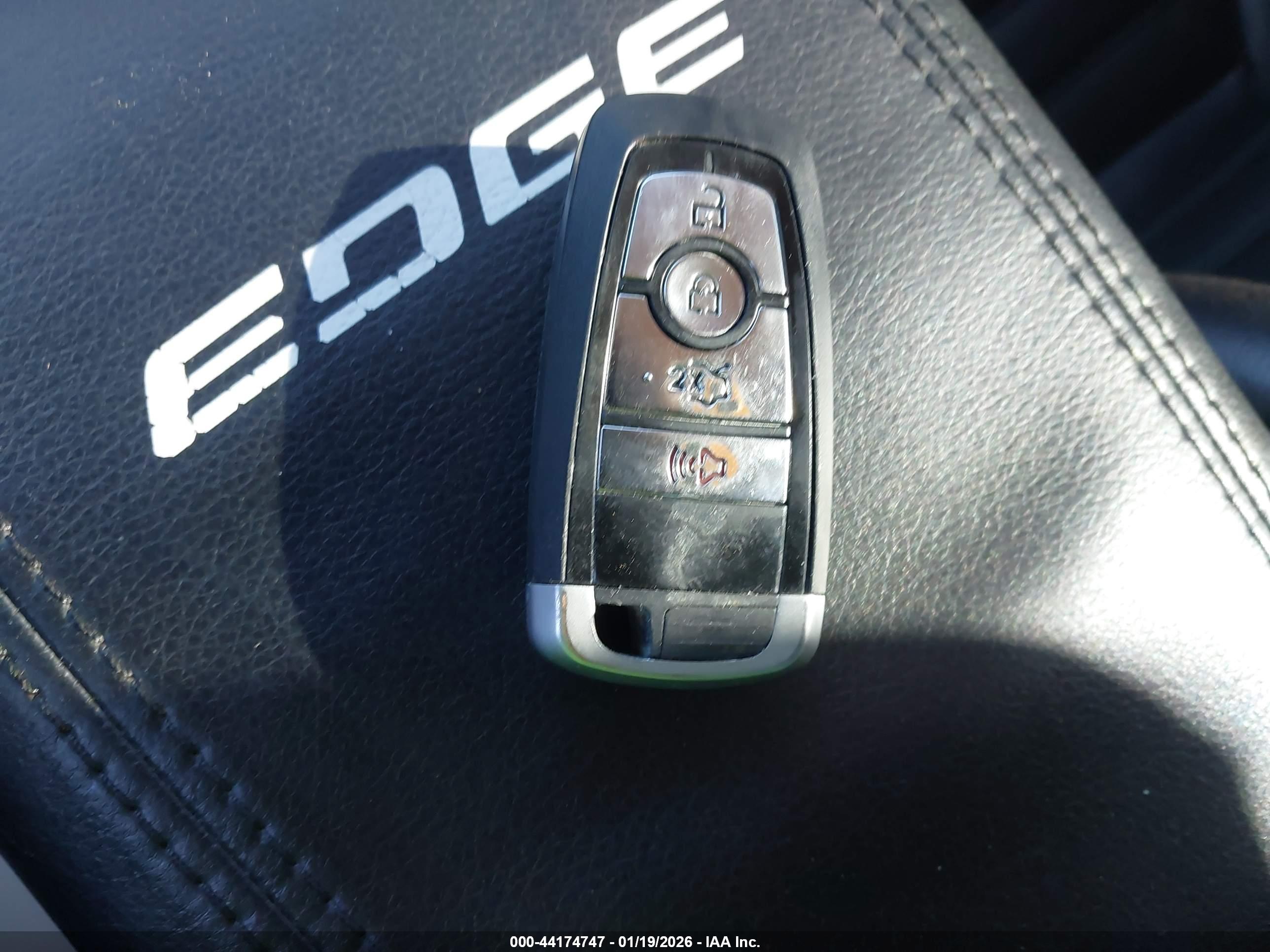 FORD EDGE image 11
