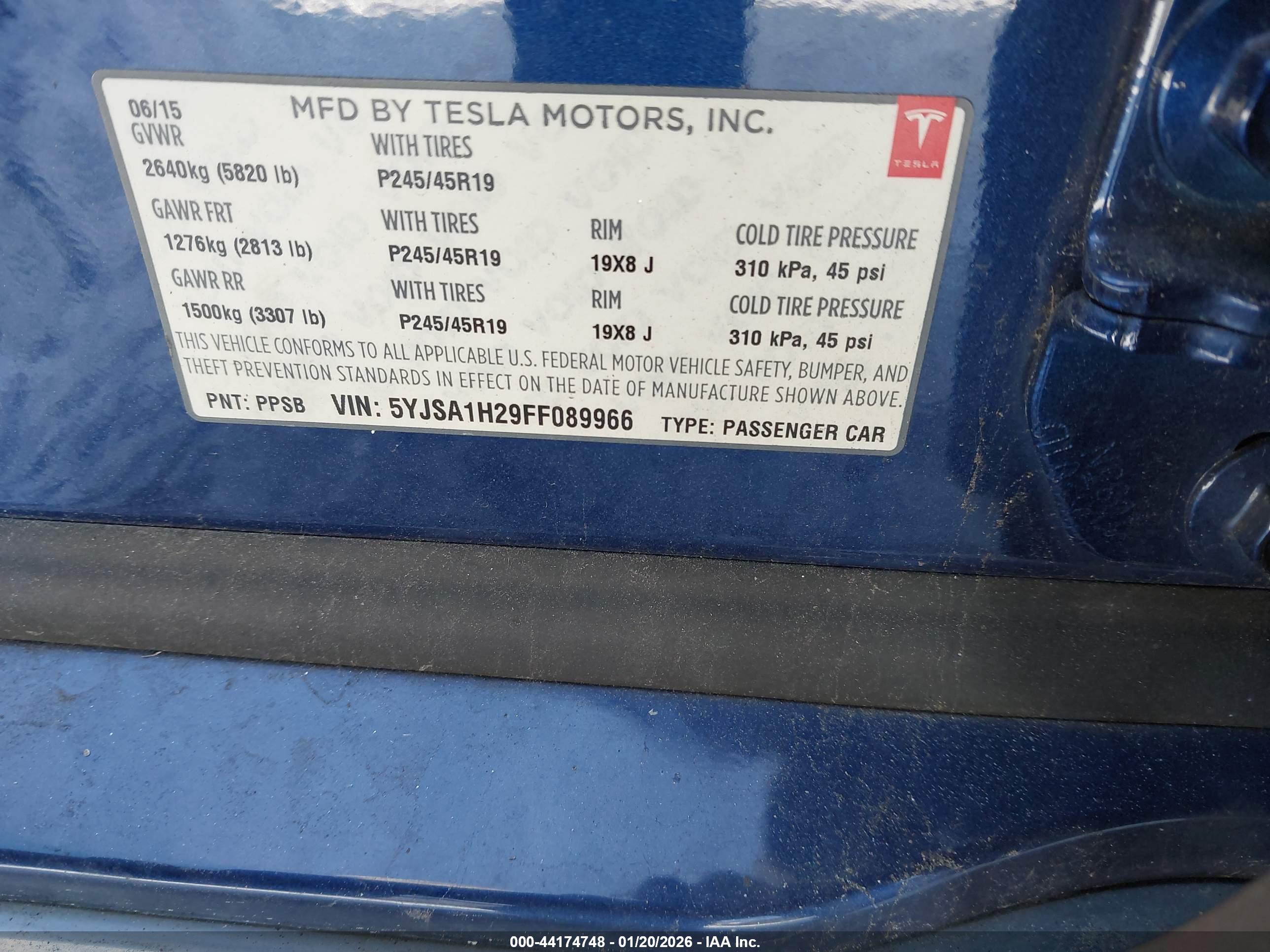 TESLA MODEL image 9