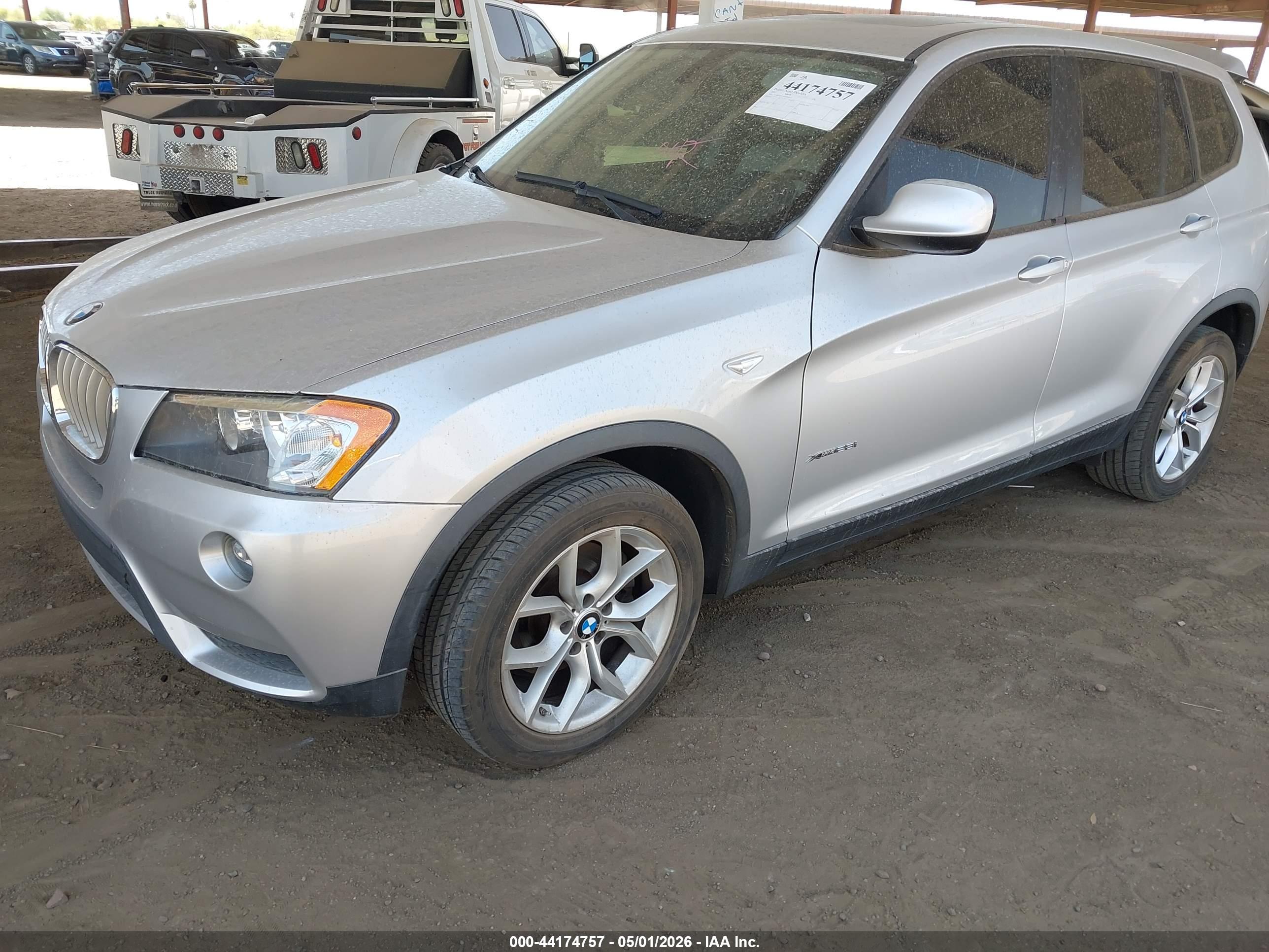 BMW X3 image 2
