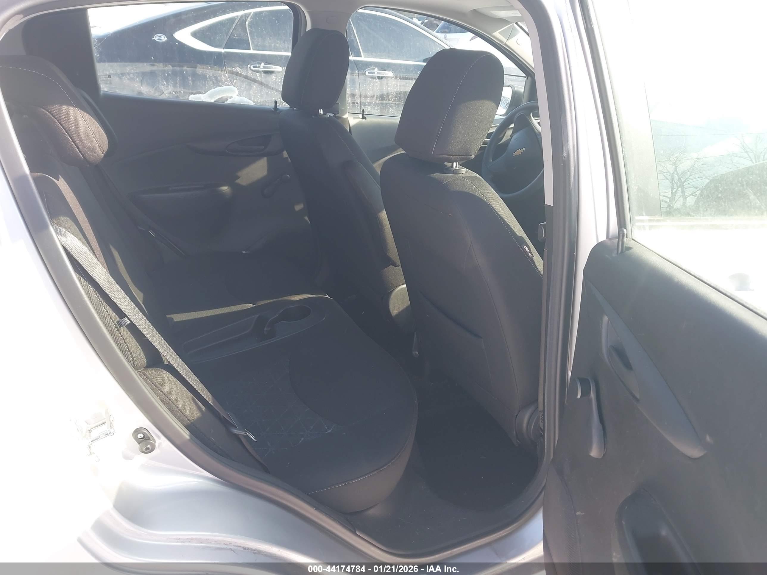 CHEVROLET SPARK image 8