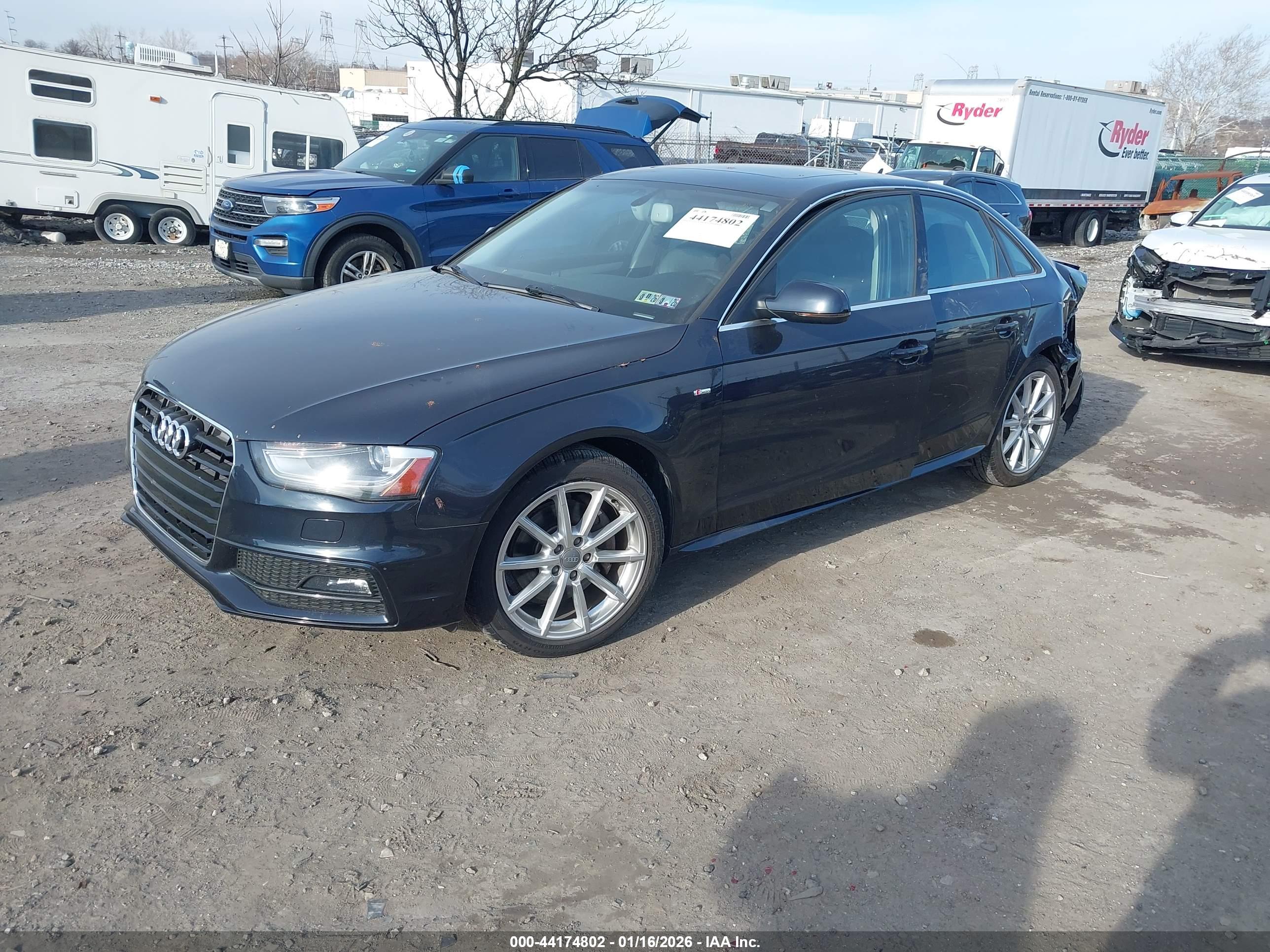 AUDI A4 image 2