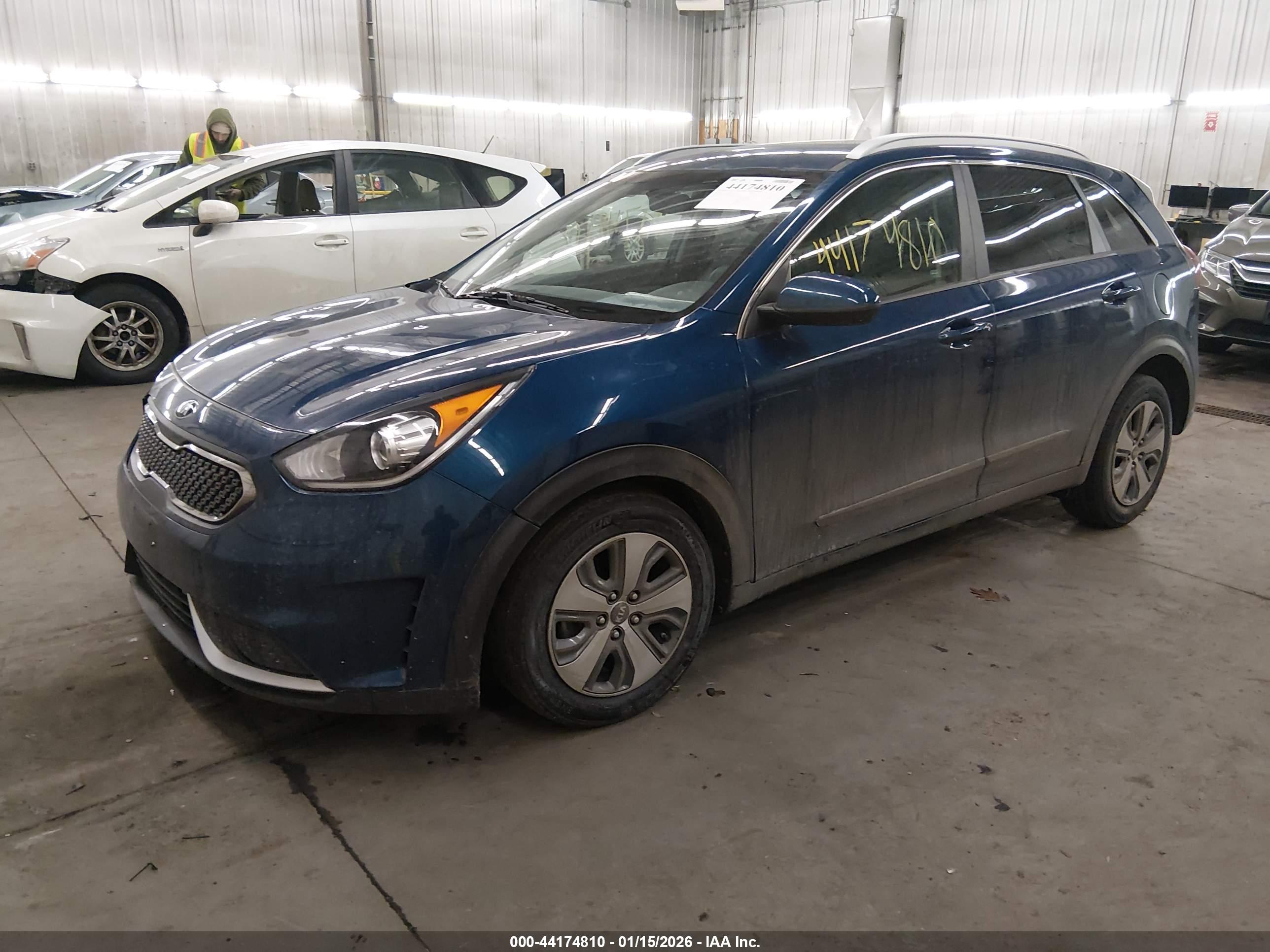 KIA NIRO image 2