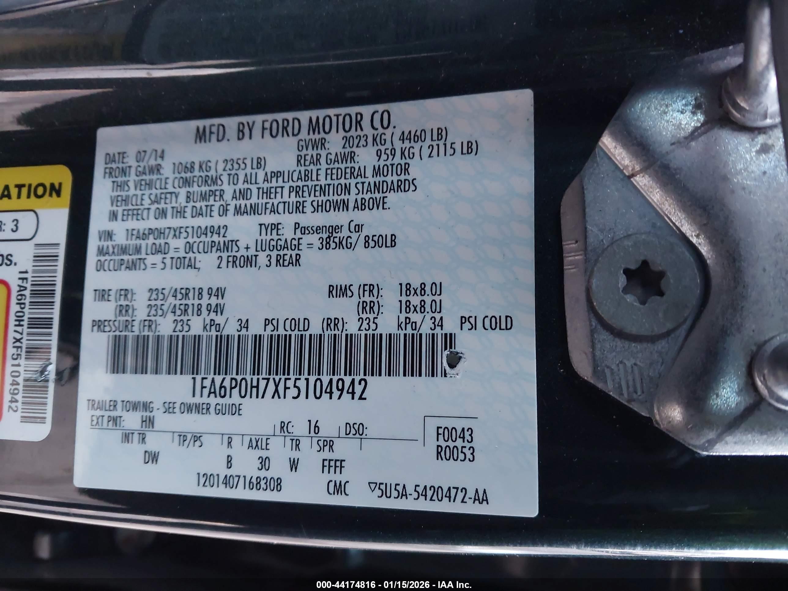 FORD FUSION image 9