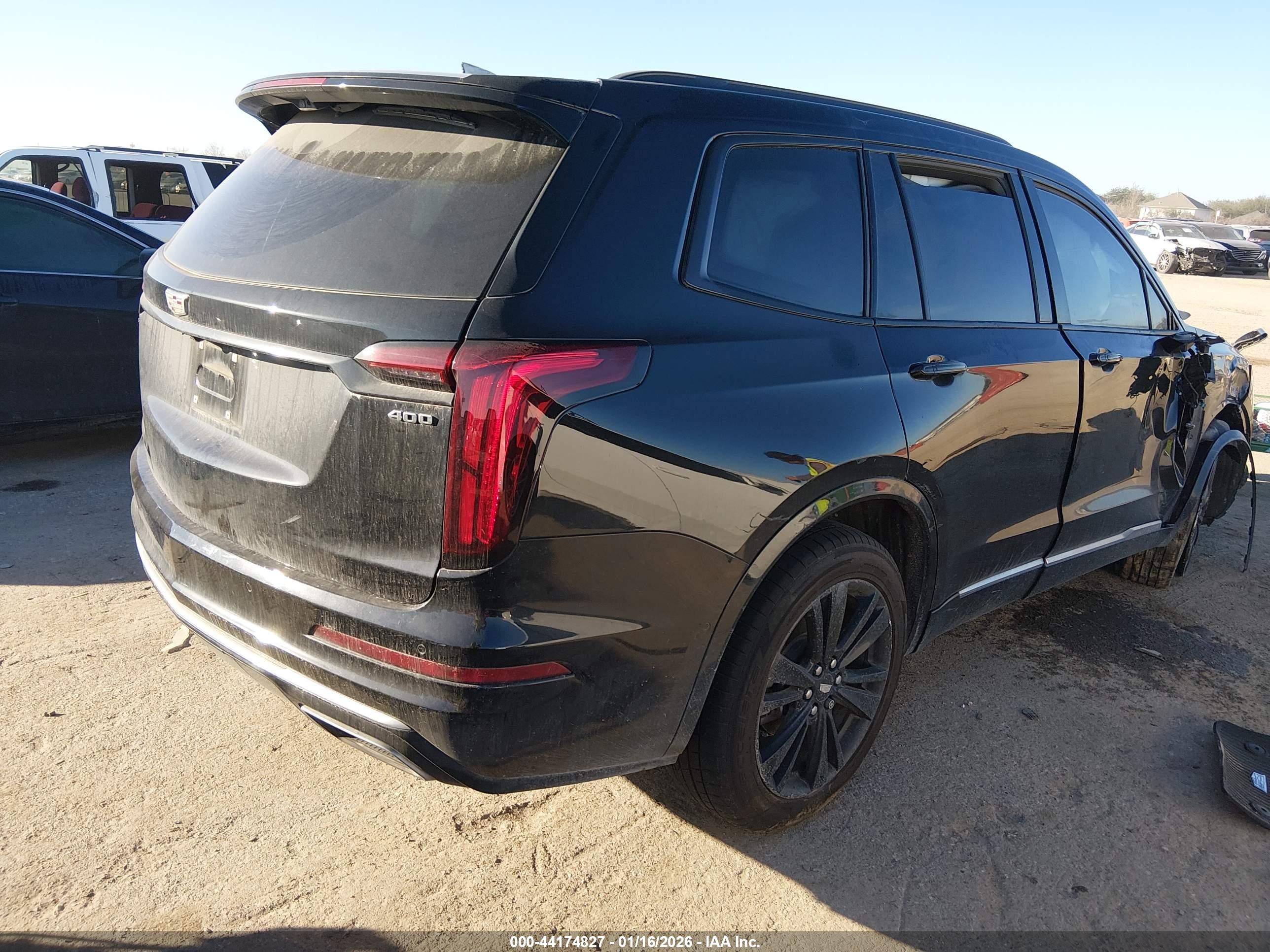 CADILLAC XT6 image 4
